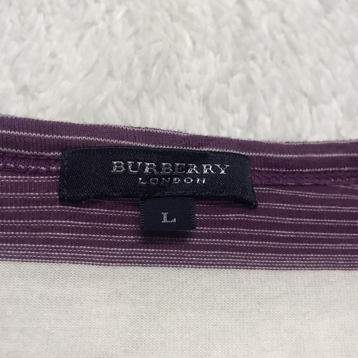 Burberry Burberry tshirt made in Japan Size US S / EU 44-46 / 1 - 12 Thumbnail