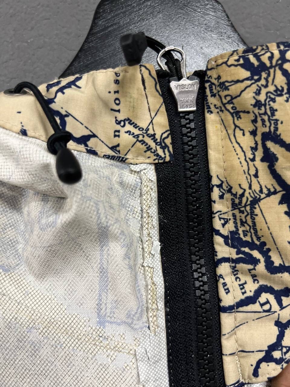 SUPREME　THE　NORTH　FACE　2012　Venture　jkt Supreme X The North Face Windbreaker venture Jacket 2012