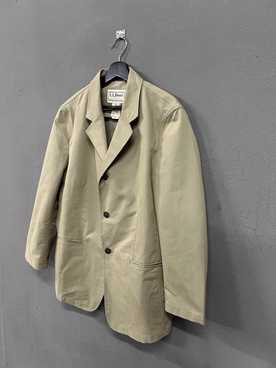 L.L. Bean L.L BEAN BLAZER Size 38R - 3 Thumbnail