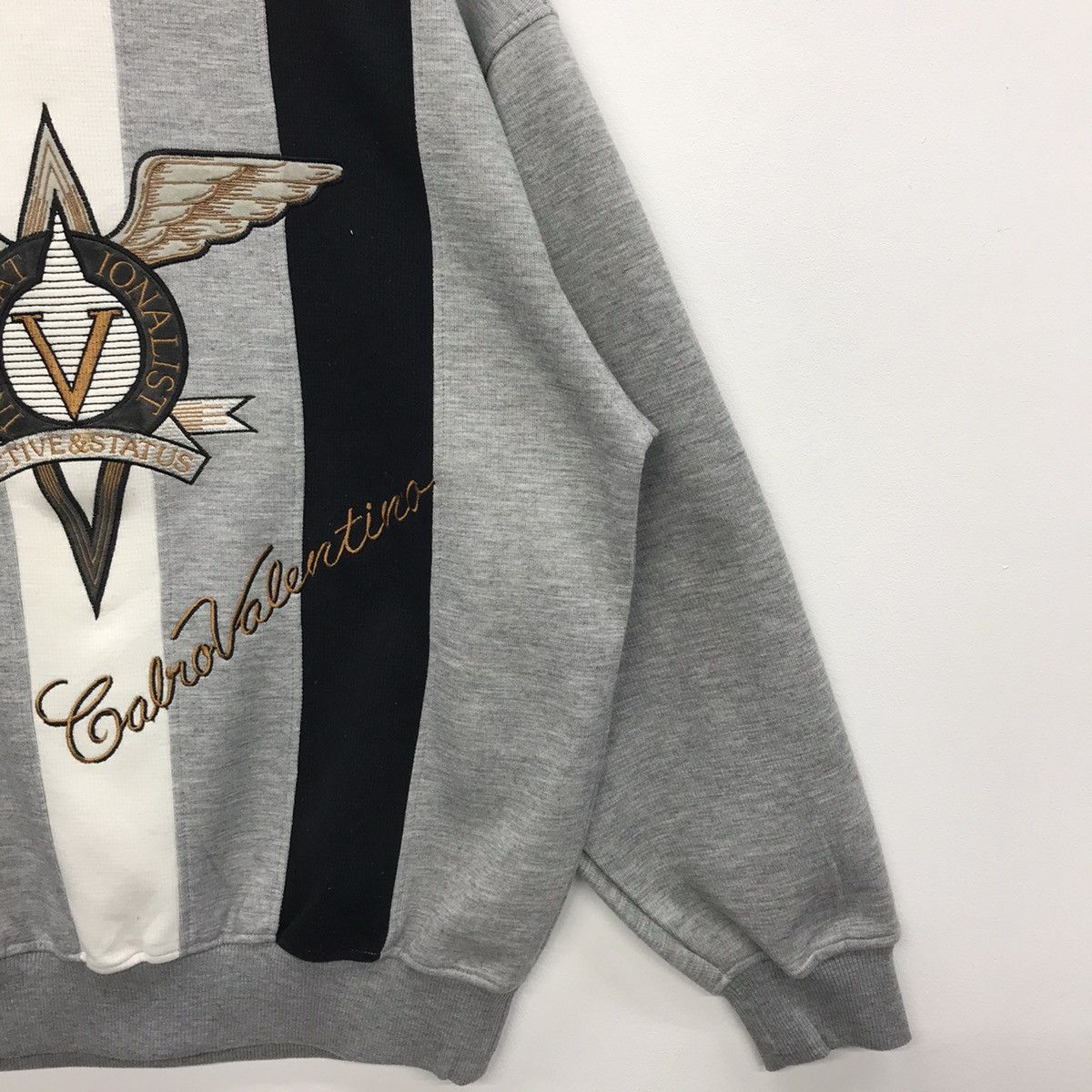 Designer × Valentino × Vintage Rare!! Vintage Carlo Valentino Embroidery Sweatshirt Size US L / EU 52-54 / 3 - 4 Thumbnail