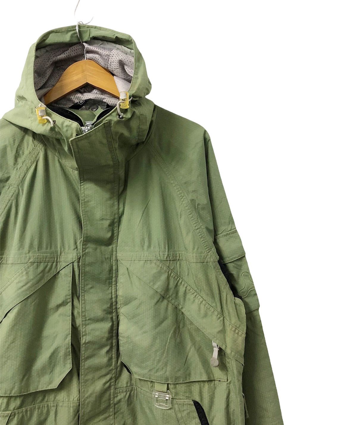 Vintage Archive Ripzone Trilogy Outdoor tech weather jacket Size US L / EU 52-54 / 3 - 10 Thumbnail