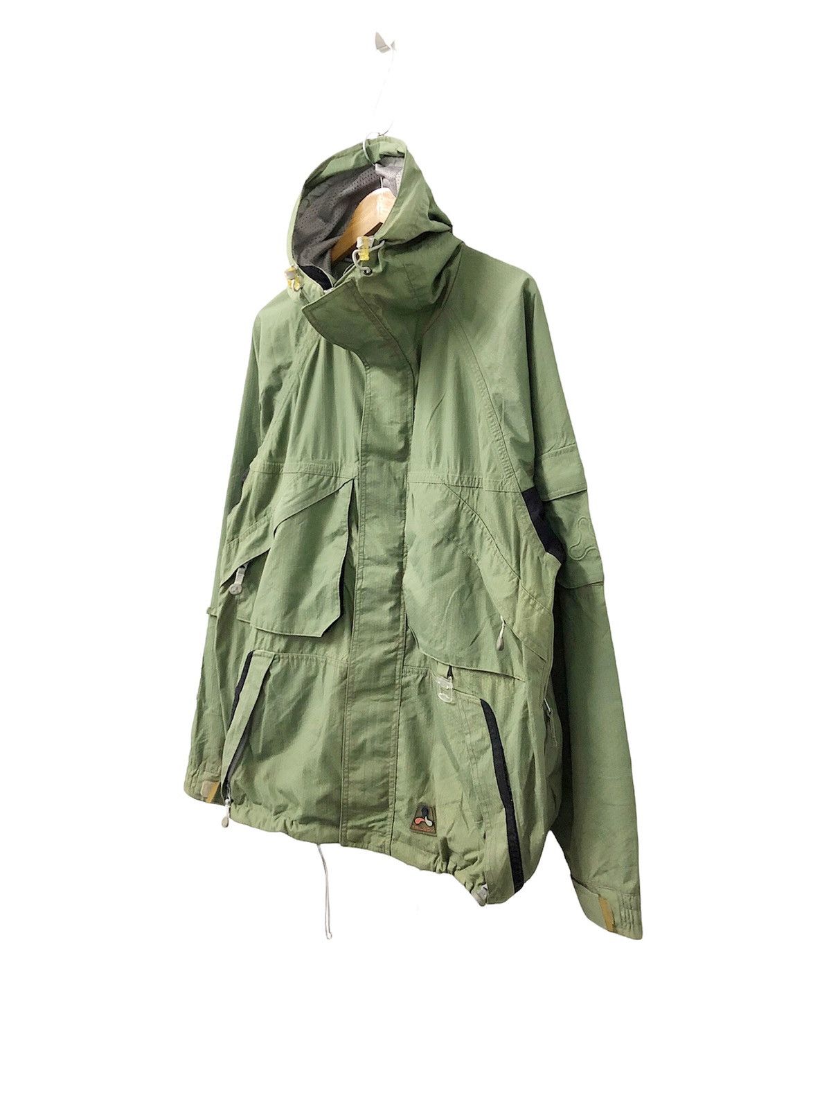 Vintage Archive Ripzone Trilogy Outdoor tech weather jacket Size US L / EU 52-54 / 3 - 9 Thumbnail