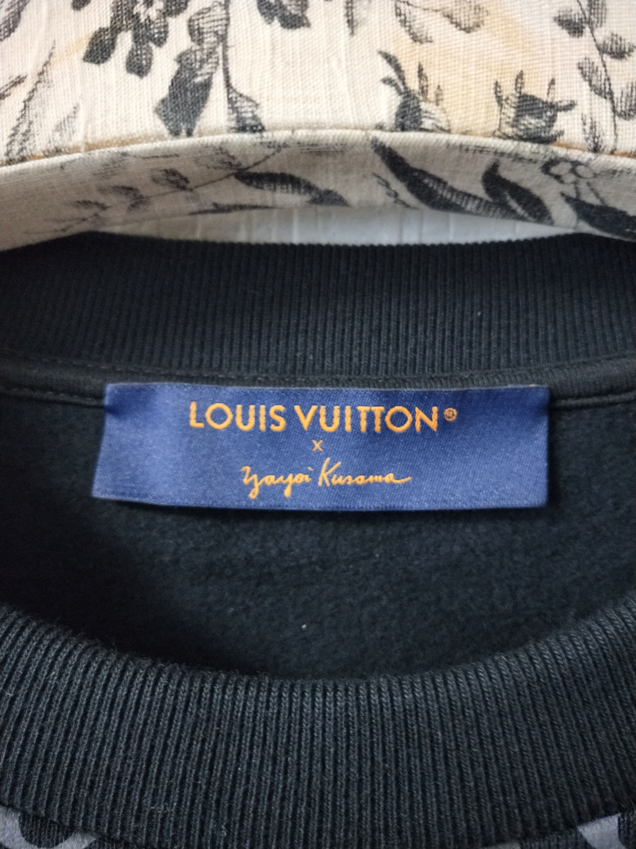 Louis Vuitton Yayoi Kusama Painted Dots Sweatshirt Size US L / EU 52-54 / 3 - 4 Thumbnail