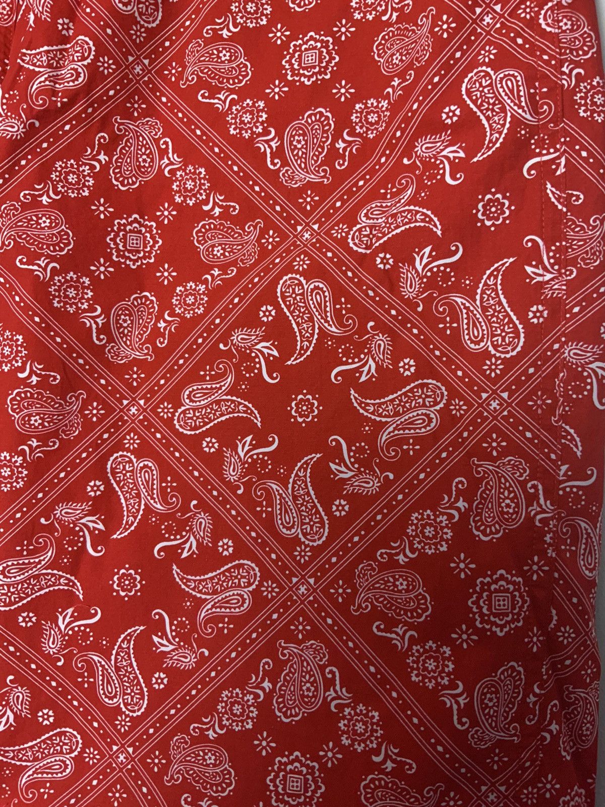 Supreme Supreme Paisley Bandana Track Pants Red Medium Size US 32 / EU 48 - 2 Thumbnail