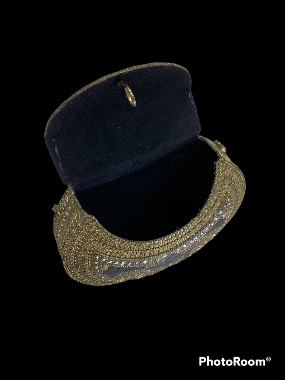 Native NATIVE ARABIC INDIAN TRIBE BRASS GOLD TONE EVENING BAG Size ONE SIZE - 6 Thumbnail