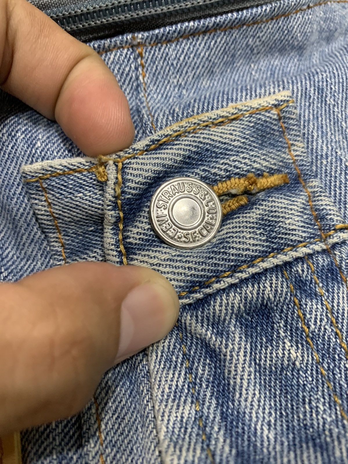 Handmade VINTAGE LEVI'S HANDMADE TWO WAYS BACKPACK CROSSOVER BAG Size ONE SIZE - 6 Thumbnail