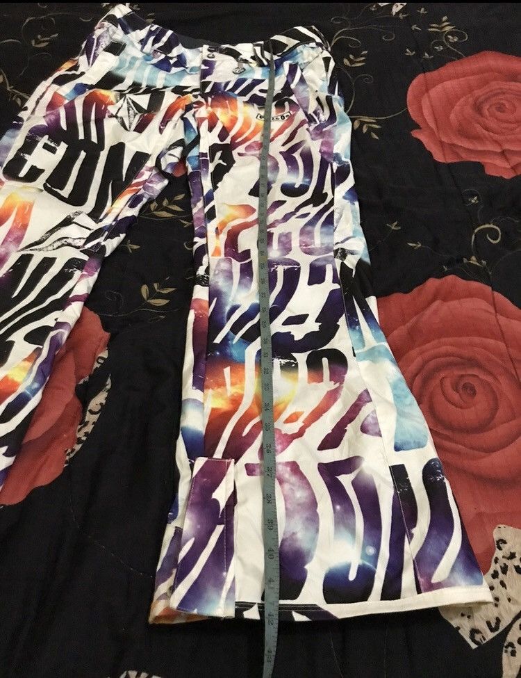 Volcom 🔥rare🔥volcom multicolor ski pants s35 Size US 35 - 14 Thumbnail