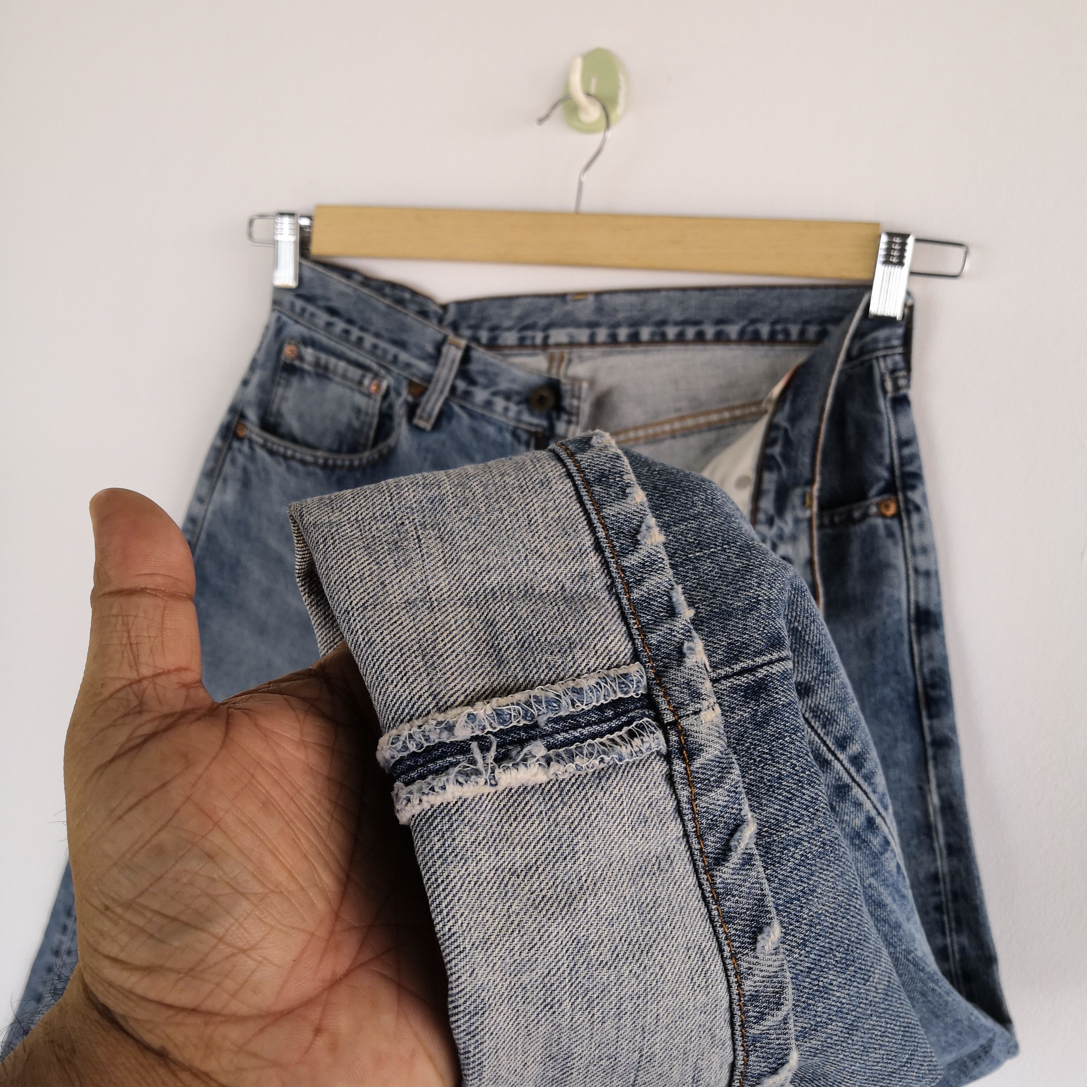 Levi's Vintage Levis Faded Blue Jeans Light Wash Levi's Denim Size US 30 / EU 46 - 10 Thumbnail