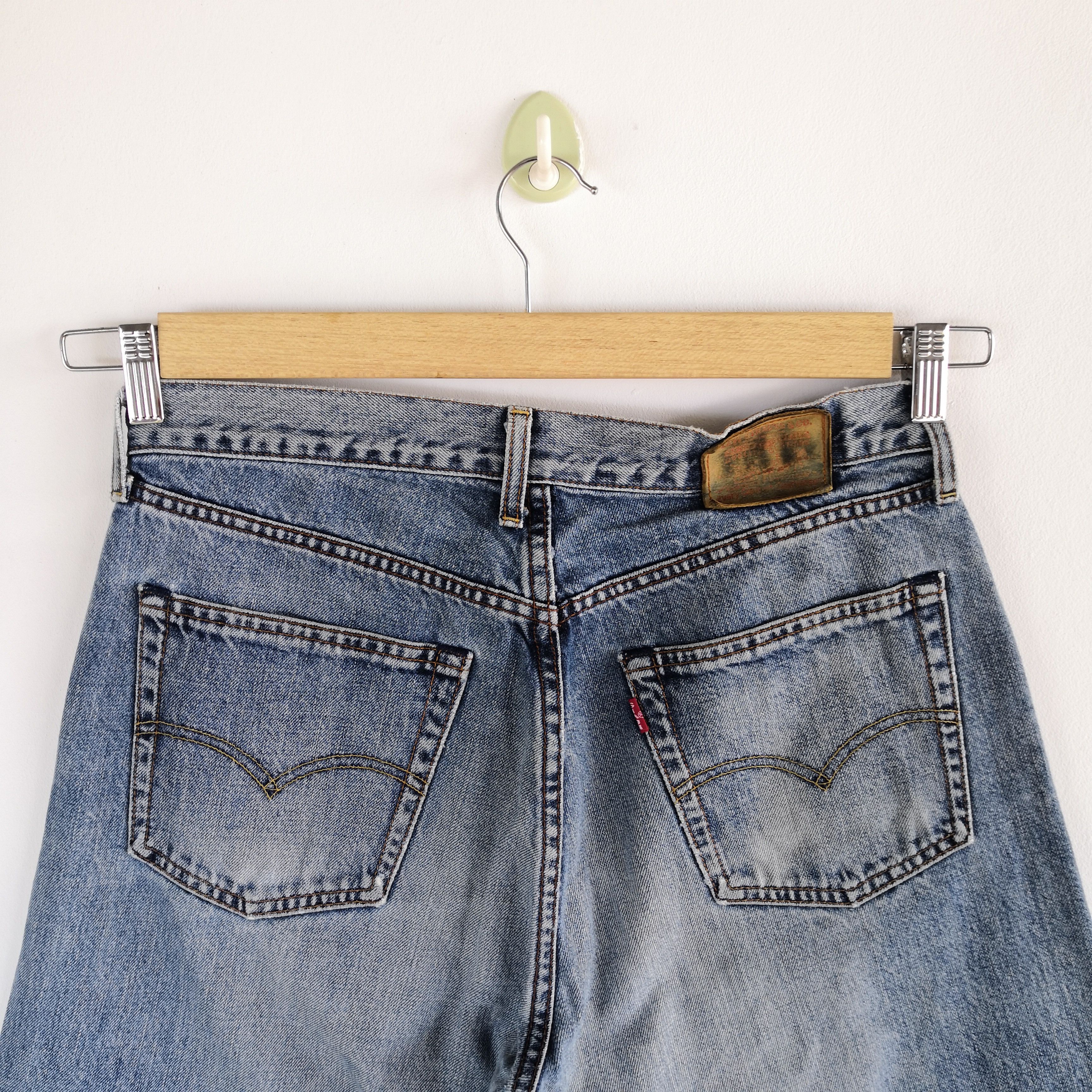 Levi's Vintage Levis Faded Blue Jeans Light Wash Levi's Denim Size US 30 / EU 46 - 5 Thumbnail