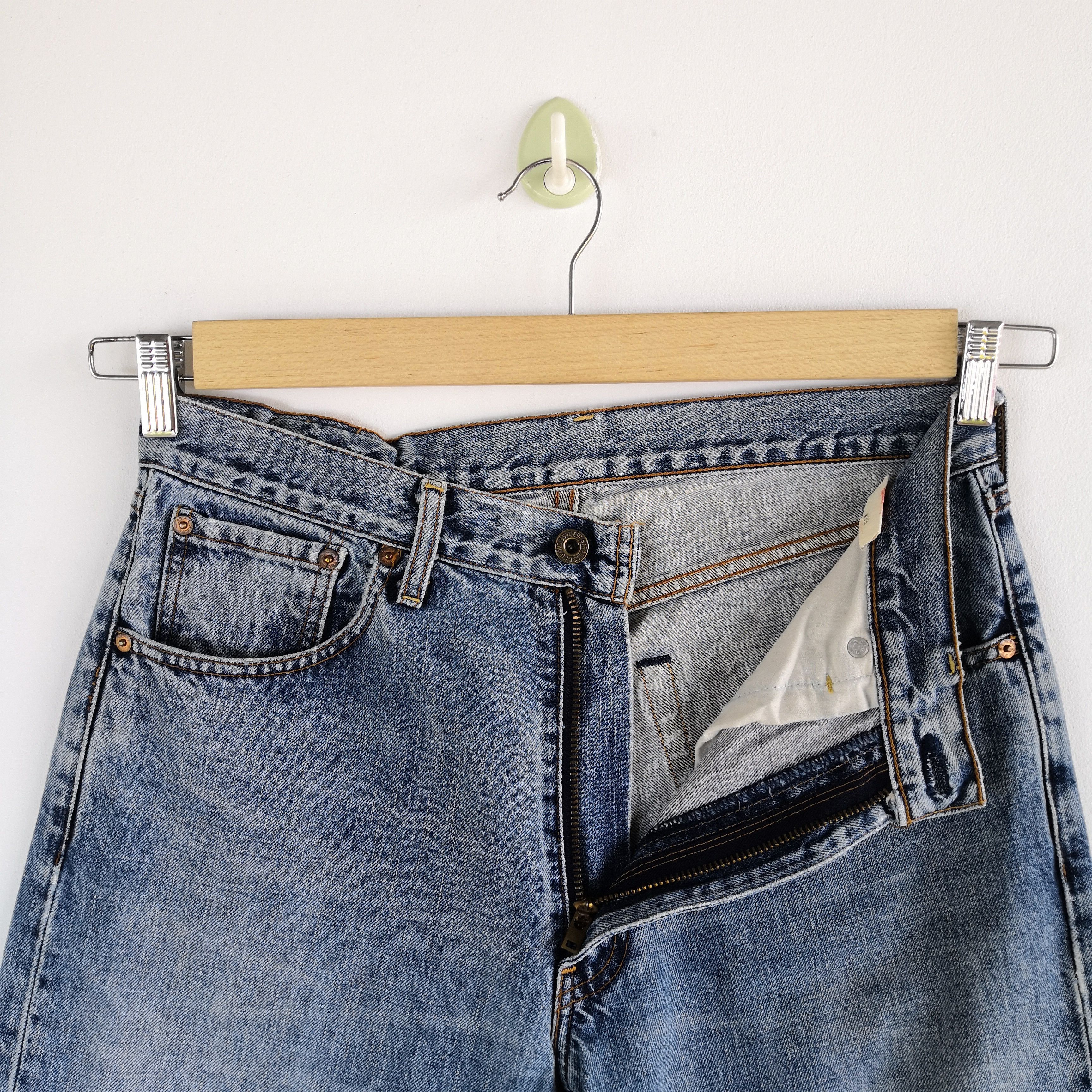 Levi's Vintage Levis Faded Blue Jeans Light Wash Levi's Denim Size US 30 / EU 46 - 8 Thumbnail