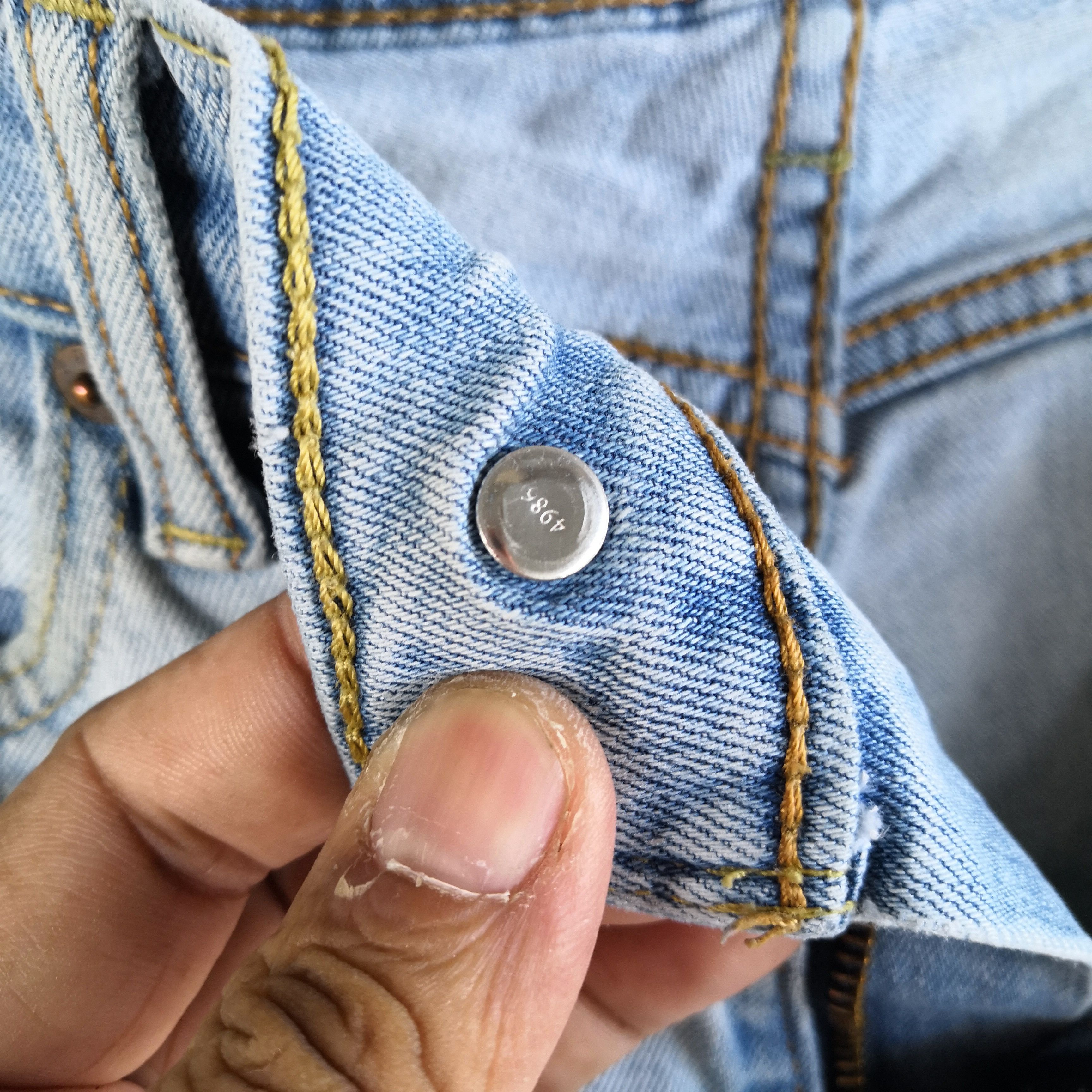 Levi's Vintage Levis Rusty Faded Jeans Light Wash Mud Levi's Denim Size US 30 / EU 46 - 8 Thumbnail