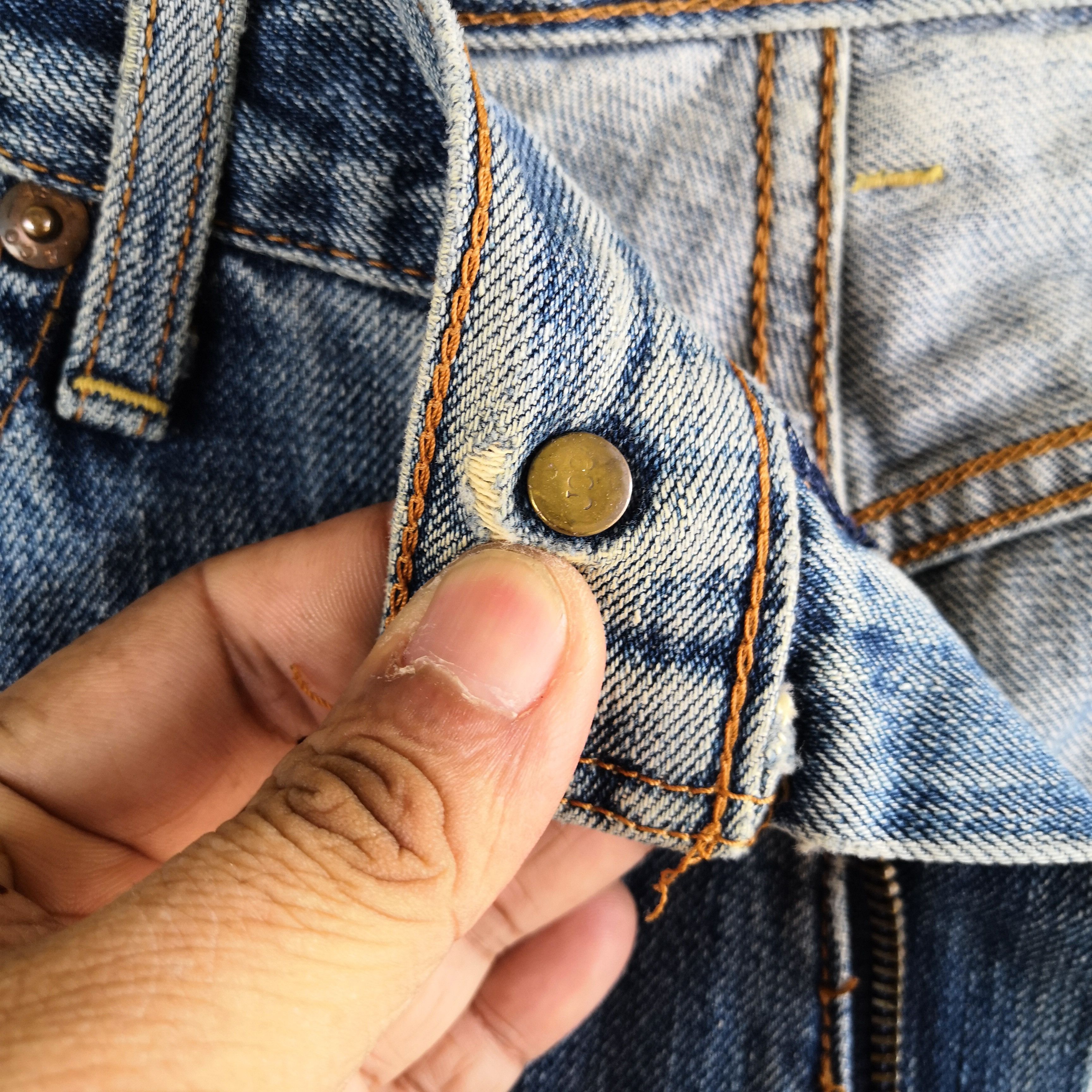 Levi's Vintage Y2K Levis Distressed Denim Levi's Crazy Baggy Jeans Size US 32 / EU 48 - 11 Thumbnail