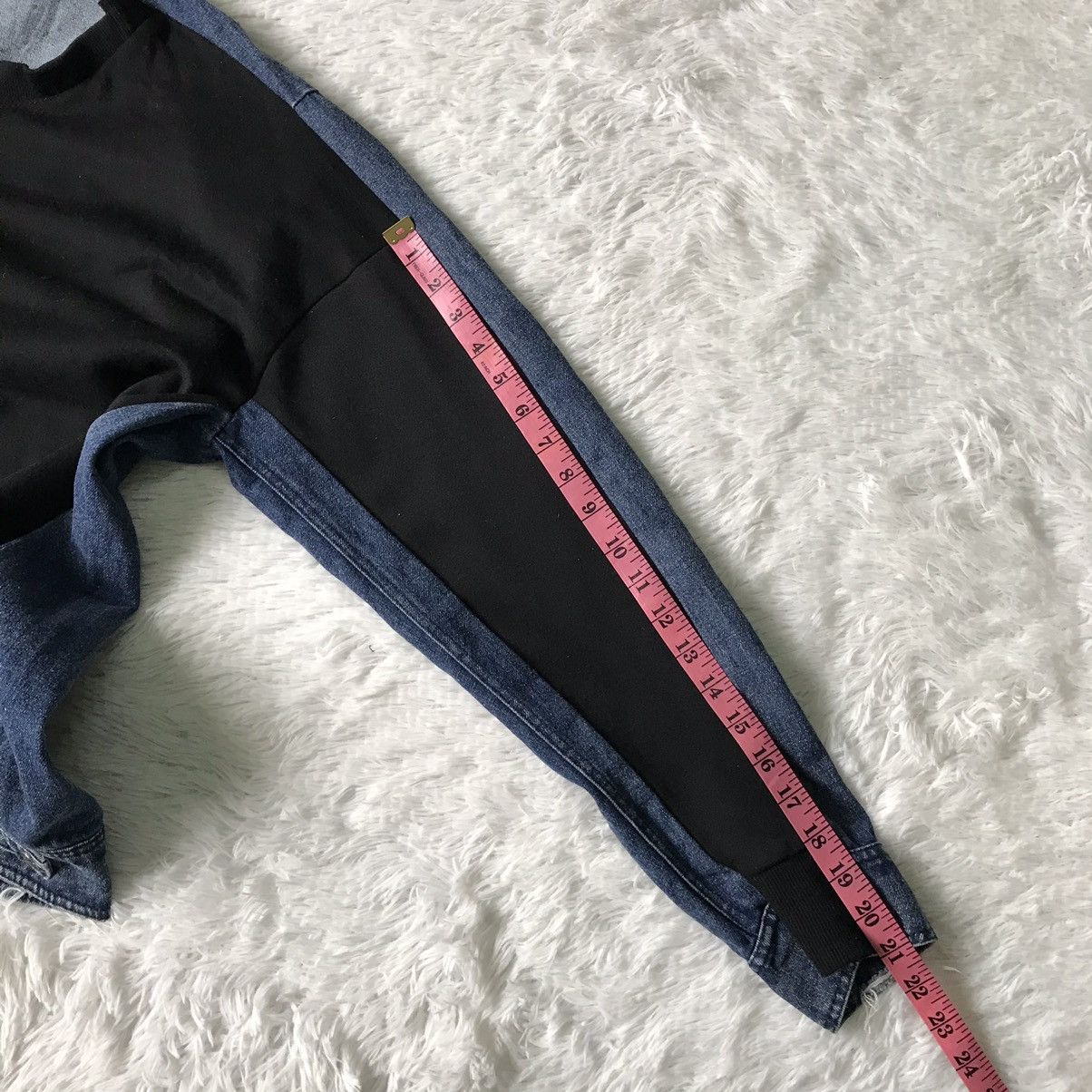 Japanese Brand Distress & Constructed Sweater/Sweatshirt Jeans Size US L / EU 52-54 / 3 - 17 Thumbnail
