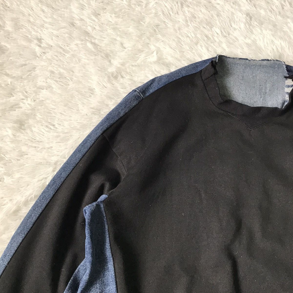 Japanese Brand Distress & Constructed Sweater/Sweatshirt Jeans Size US L / EU 52-54 / 3 - 3 Thumbnail