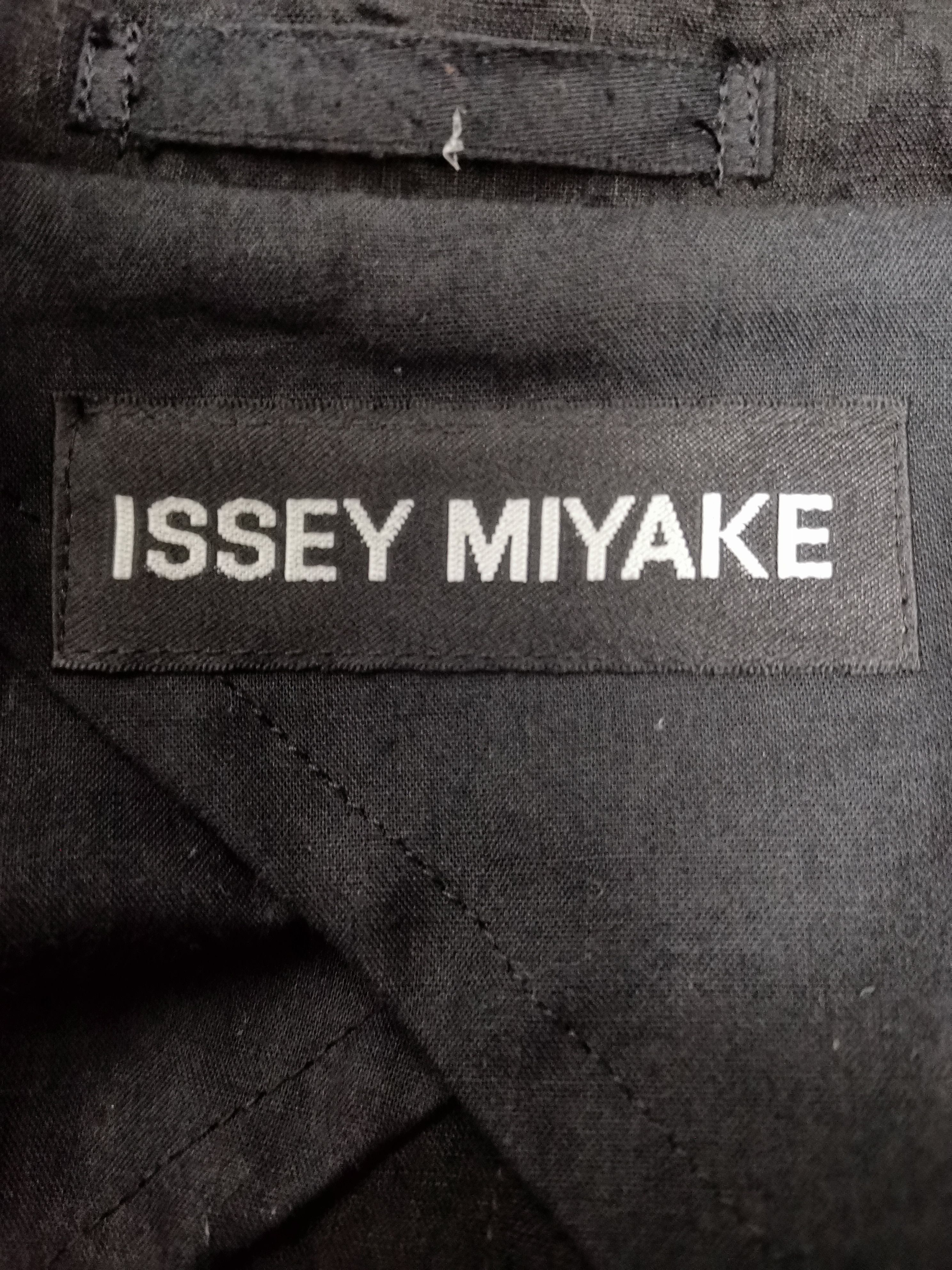 Issey Miyake Issey Miyake Button Black Jacket Size US M / EU 48-50 / 2 - 8 Thumbnail