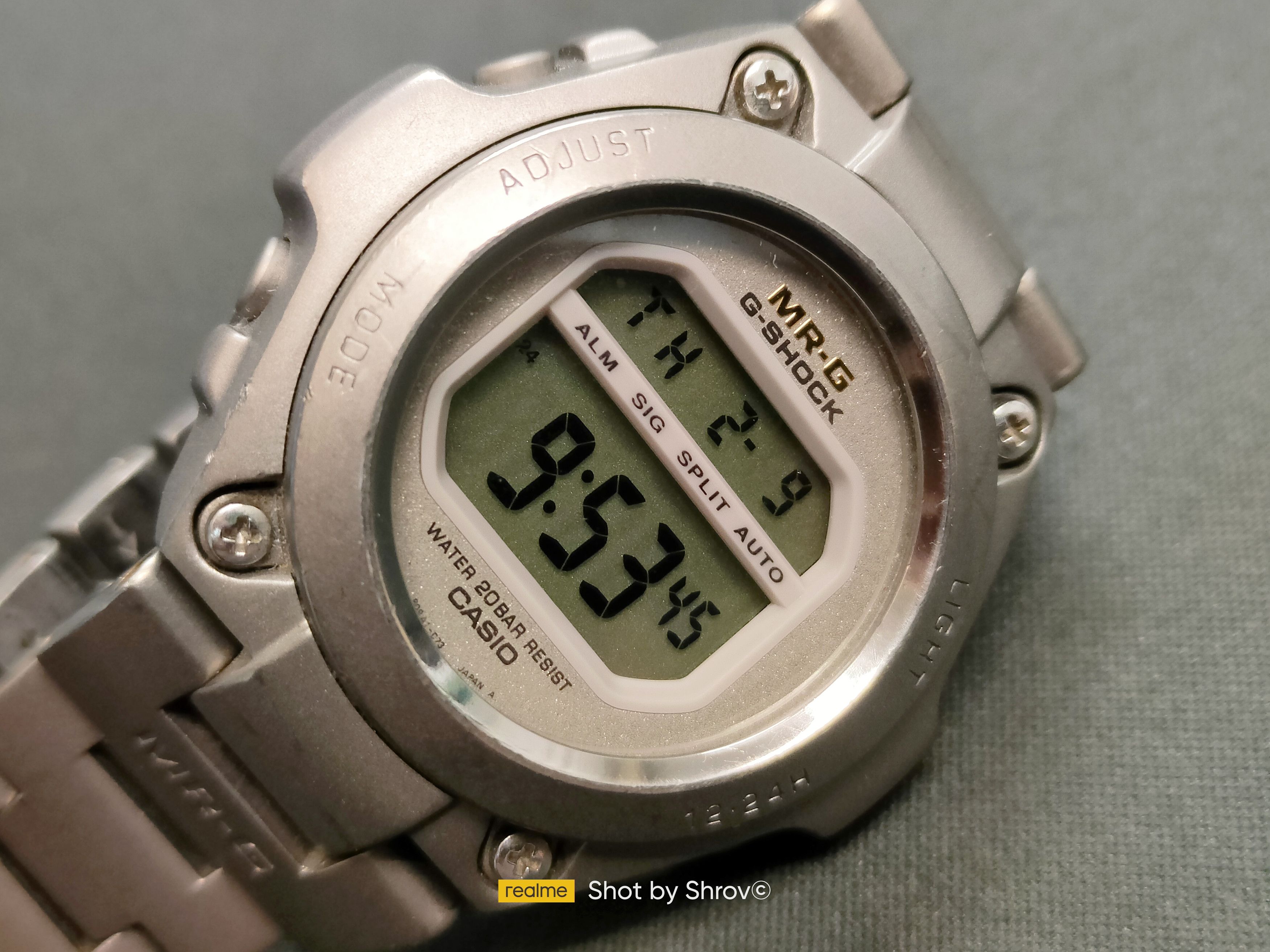 Casio G-SHOCK MRG MR-G MRG-100T RARE VINTAGE FULLY TITANIUM Size ONE SIZE - 4 Thumbnail