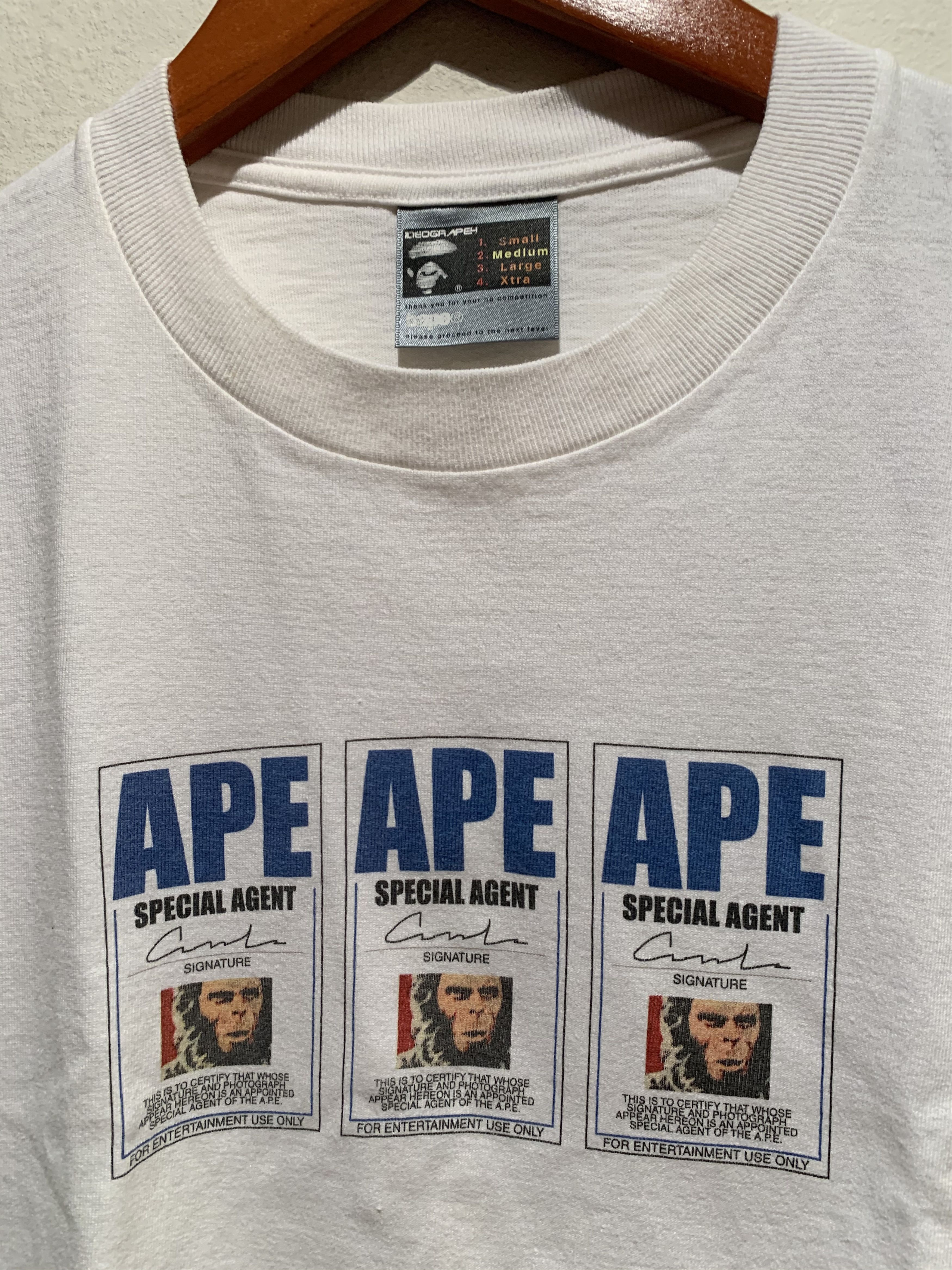 Bape × Vintage *RARE* Vintage A Bathing Ape Bape Special Agent T-Shirt - M Size US M / EU 48-50 / 2 - 6 Thumbnail