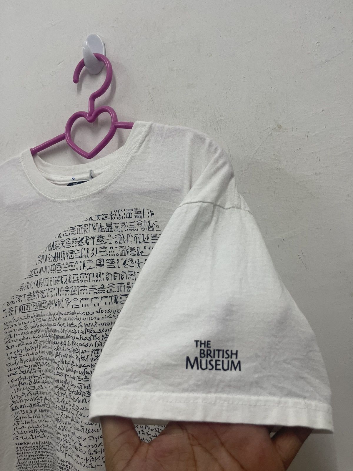 Vintage Rare Vintage THE ROSETTA STONE The British Museum Tee Size US L / EU 52-54 / 3 - 3 Thumbnail