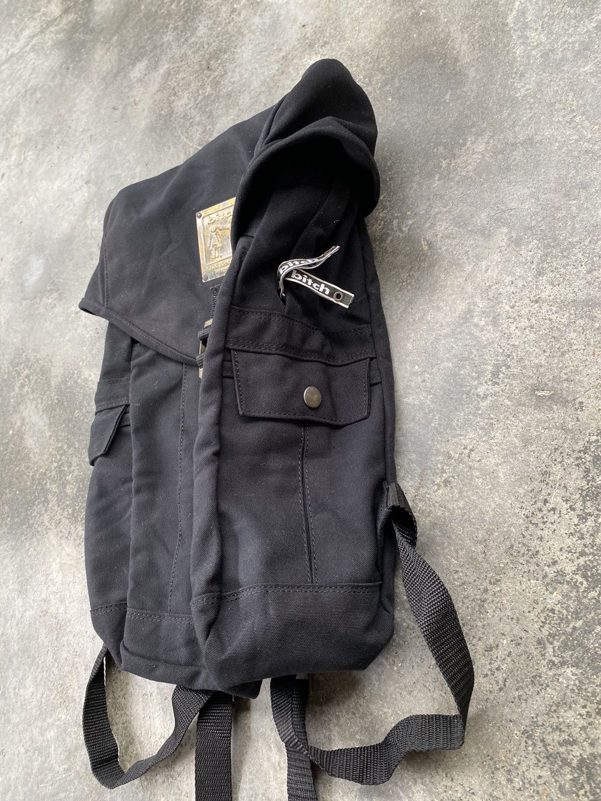 Japanese Brand Vintage Bitch Skateboard Backpack Size ONE SIZE - 5 Thumbnail