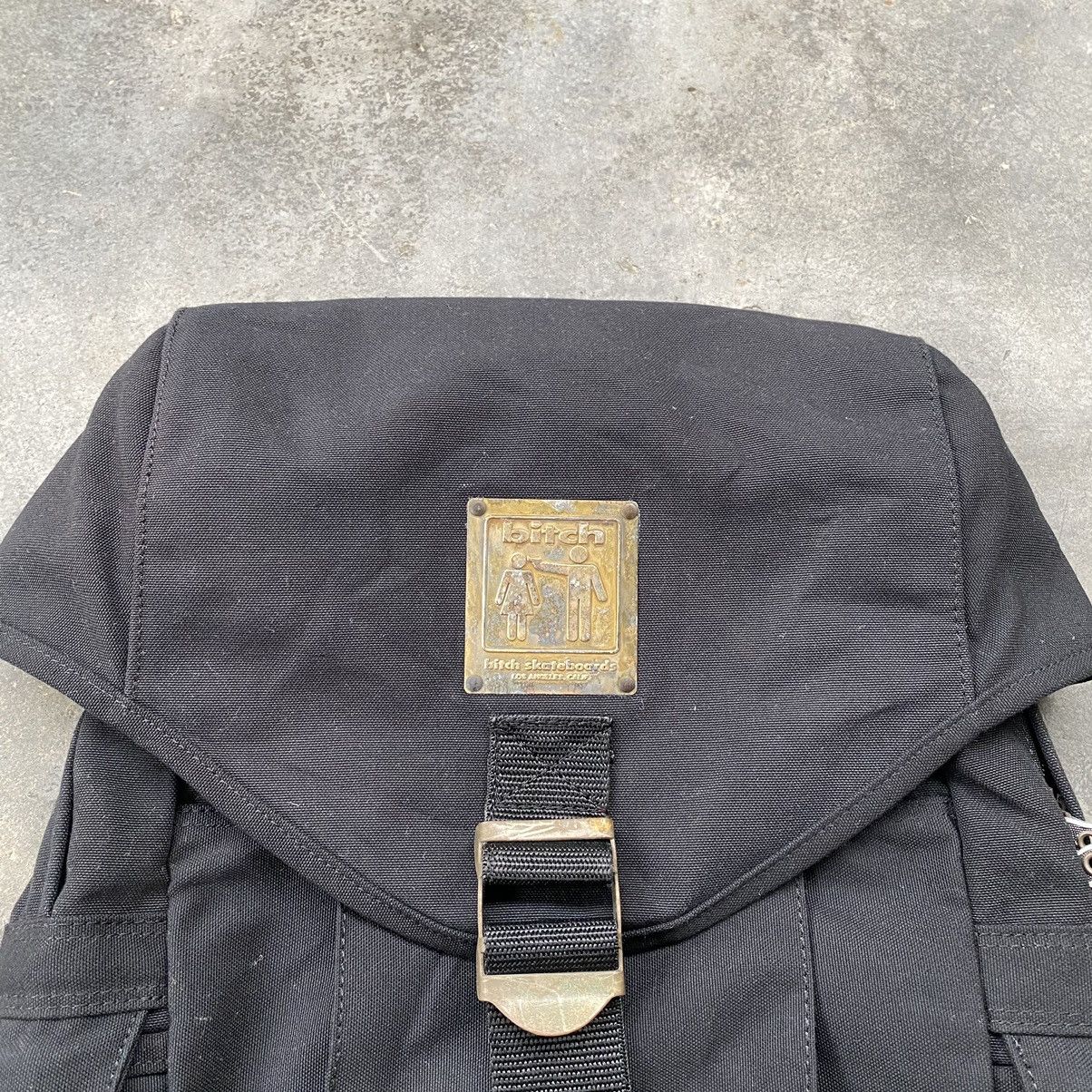 Japanese Brand Vintage Bitch Skateboard Backpack Size ONE SIZE - 3 Thumbnail