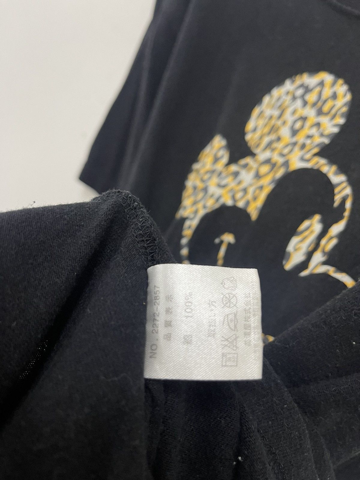 Disney Rare Vintage MICKEY MOUSE Leopard Disney Tee Size US L / EU 52-54 / 3 - 3 Thumbnail