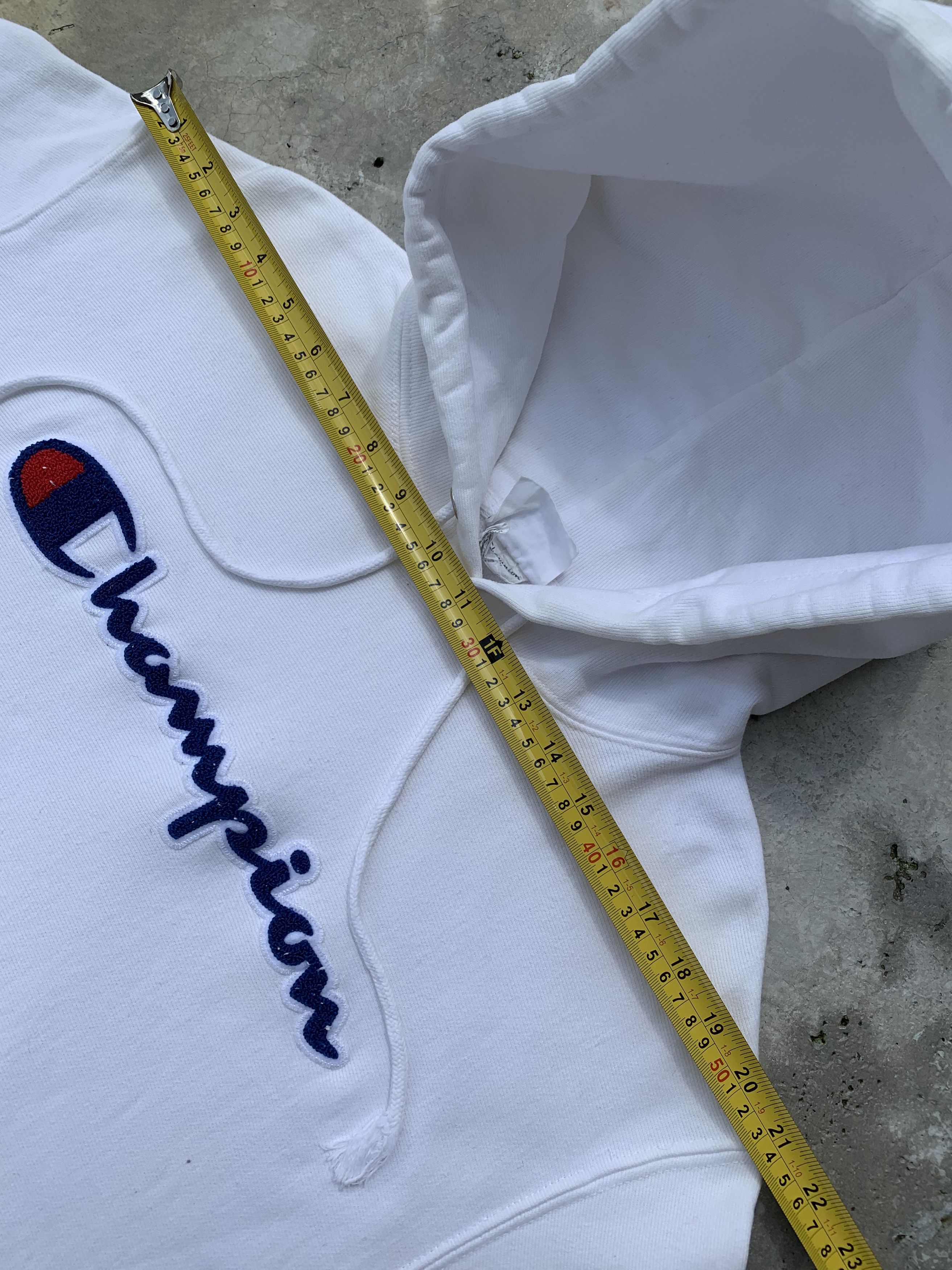 Champion Vintage Champion Script Big Logo Hoodie Size US L / EU 52-54 / 3 - 8 Thumbnail