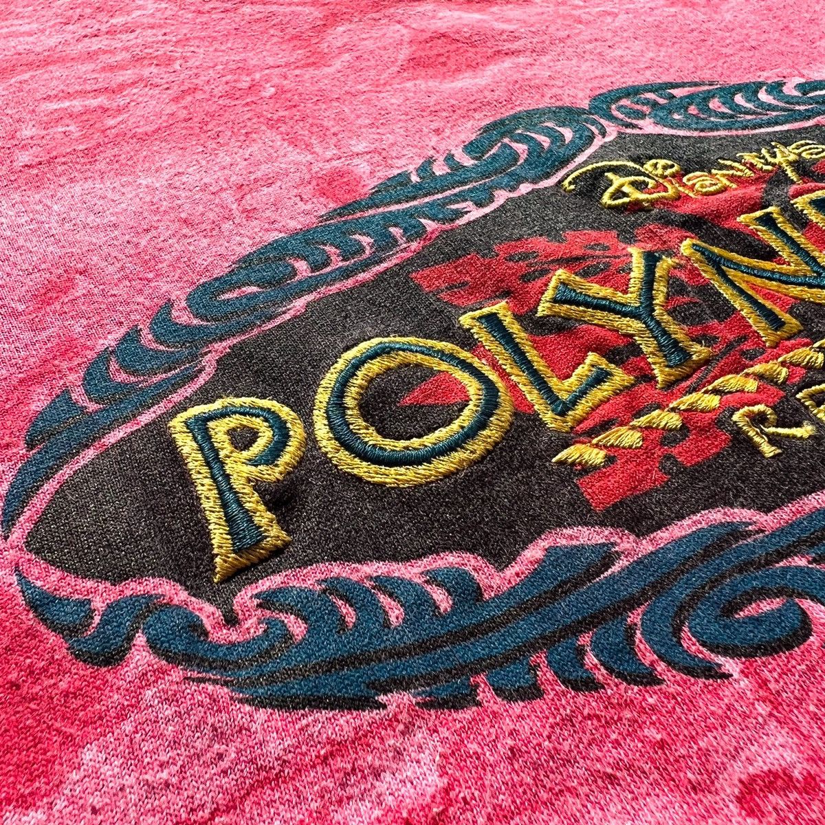 Disney × Vintage Vintage 90s Disney Polynesian Resort All Over Print Tee Size US S / EU 44-46 / 1 - 4 Thumbnail