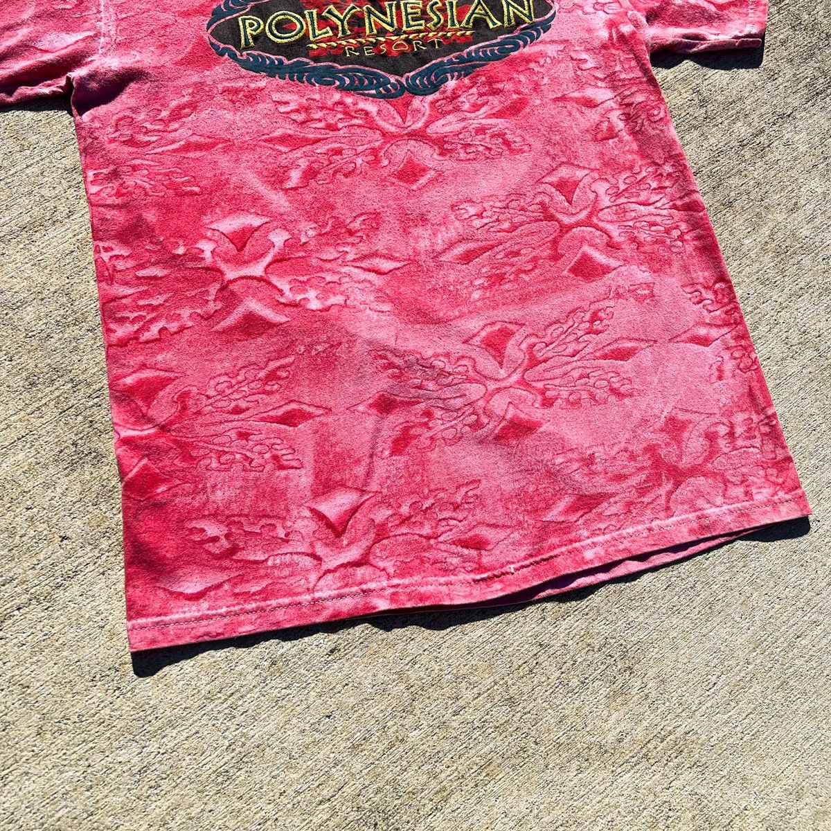 Disney × Vintage Vintage 90s Disney Polynesian Resort All Over Print Tee Size US S / EU 44-46 / 1 - 6 Thumbnail