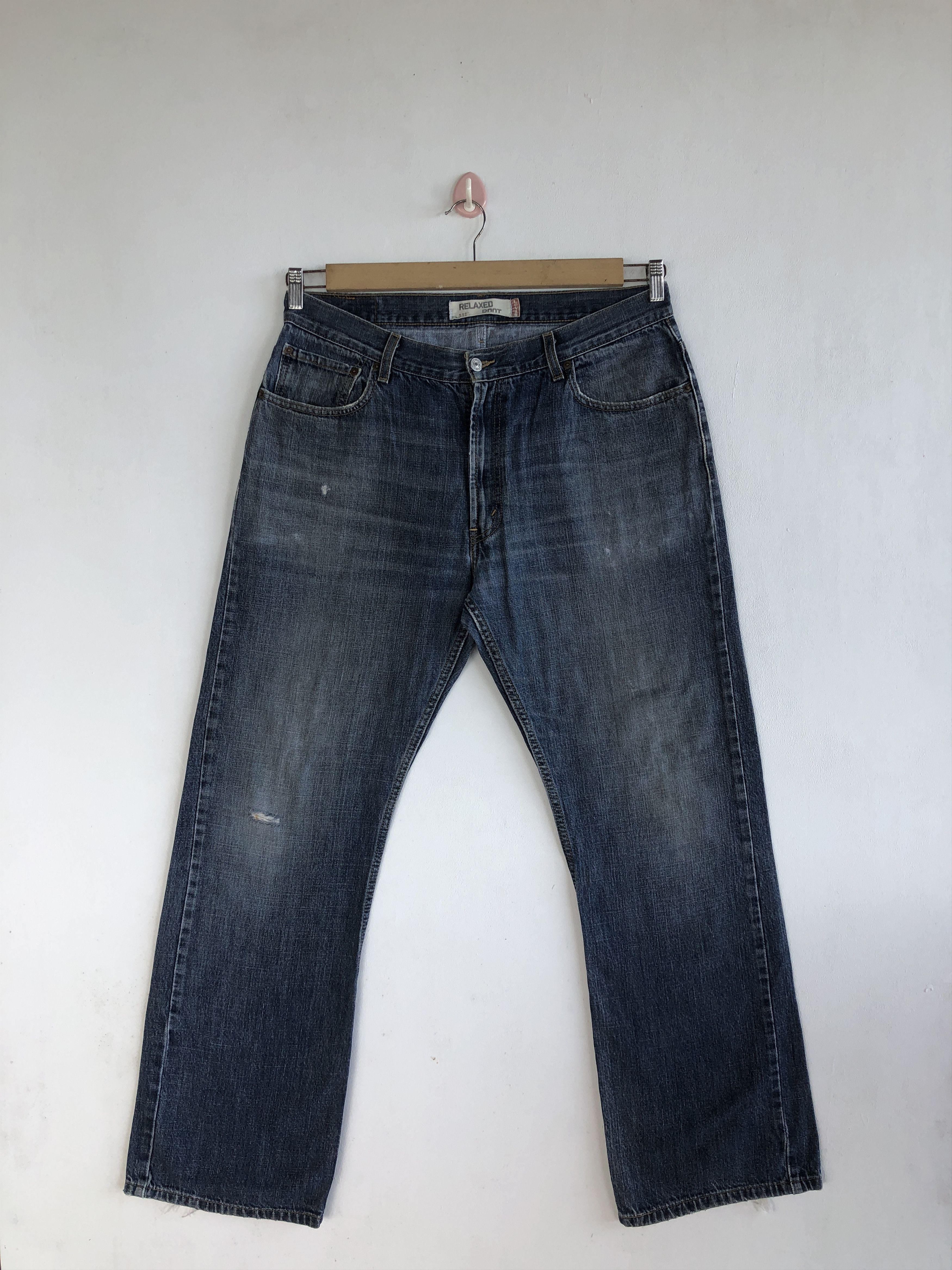 Levi's Vintage Levis Jeans Dark Blue Ripped Levi's Flared Denim Size US 34 / EU 50 - 1 Thumbnail