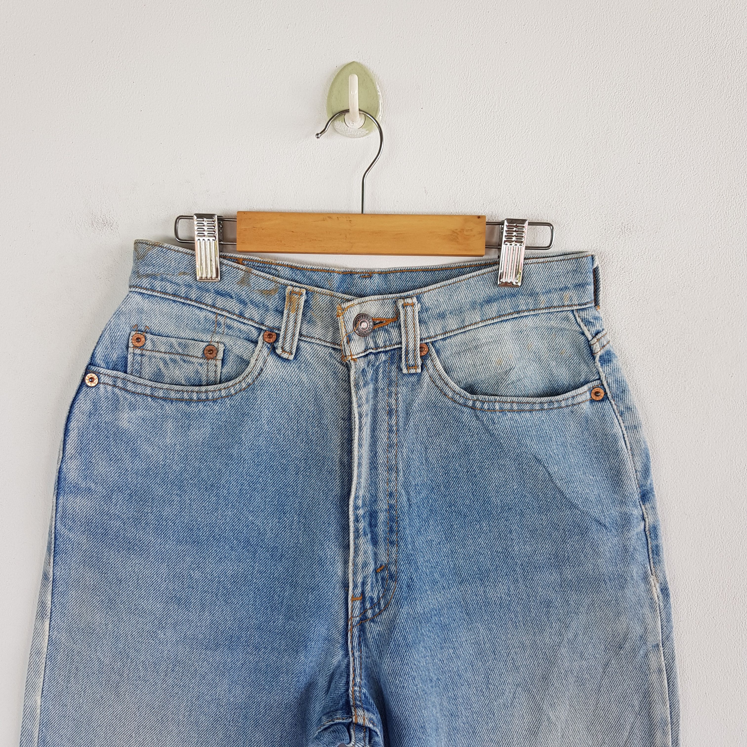 Levi's Vintage Levi's Sun Faded Jeans Levis Light Wash Denim Size 26" / US 2 / IT 38 - 3 Thumbnail