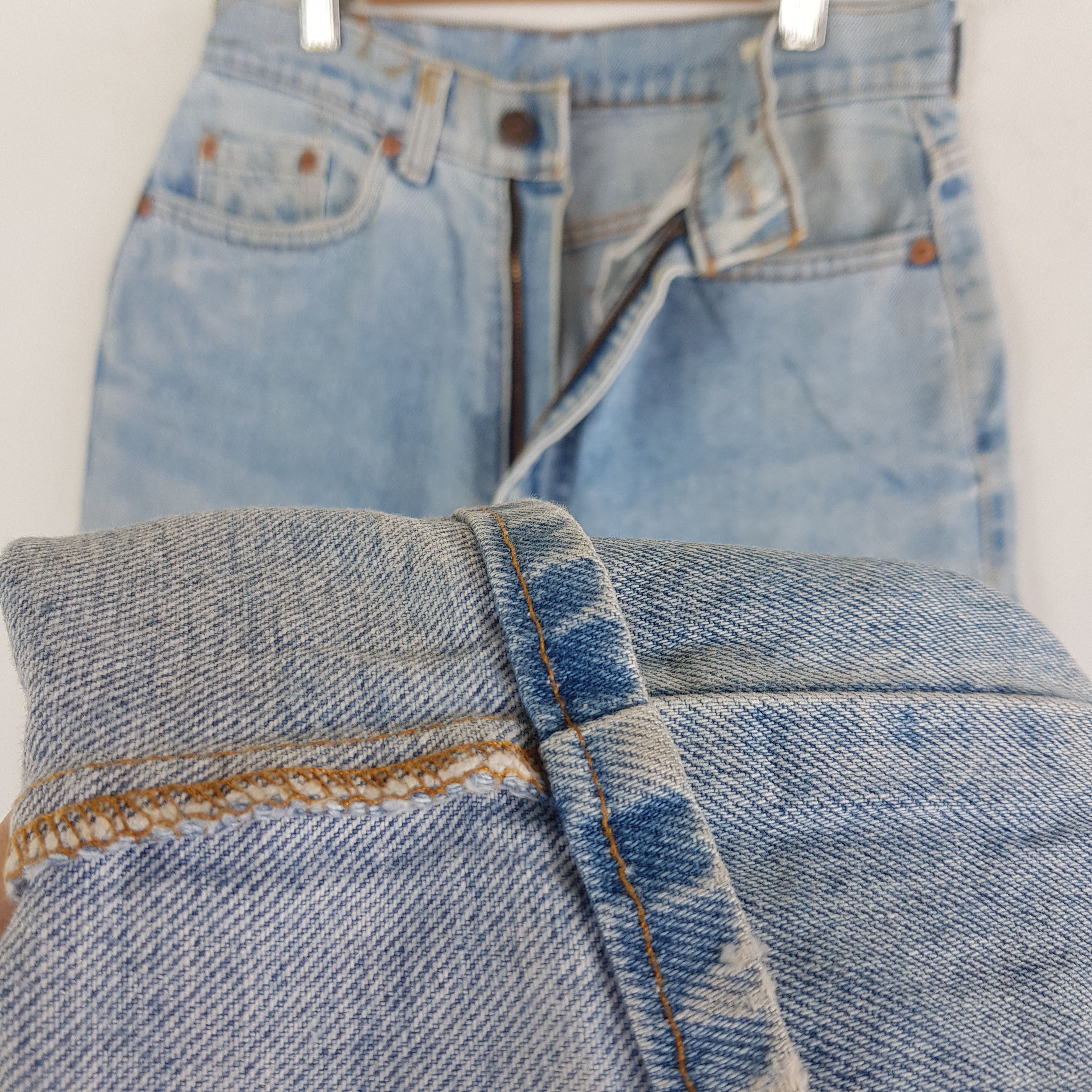 Levi's Vintage Levi's Sun Faded Jeans Levis Light Wash Denim Size 26" / US 2 / IT 38 - 11 Thumbnail