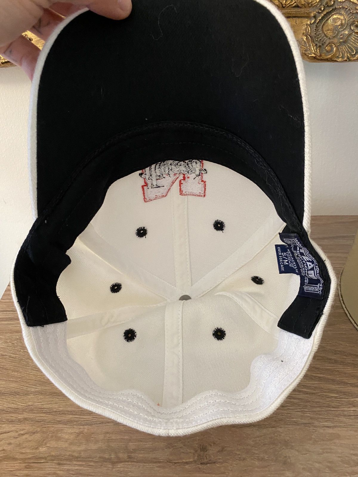 Champs Sport Vintage 90’s Nebraska Huskers Tribal Fitted Dad Hat Cap Size ONE SIZE - 9 Thumbnail