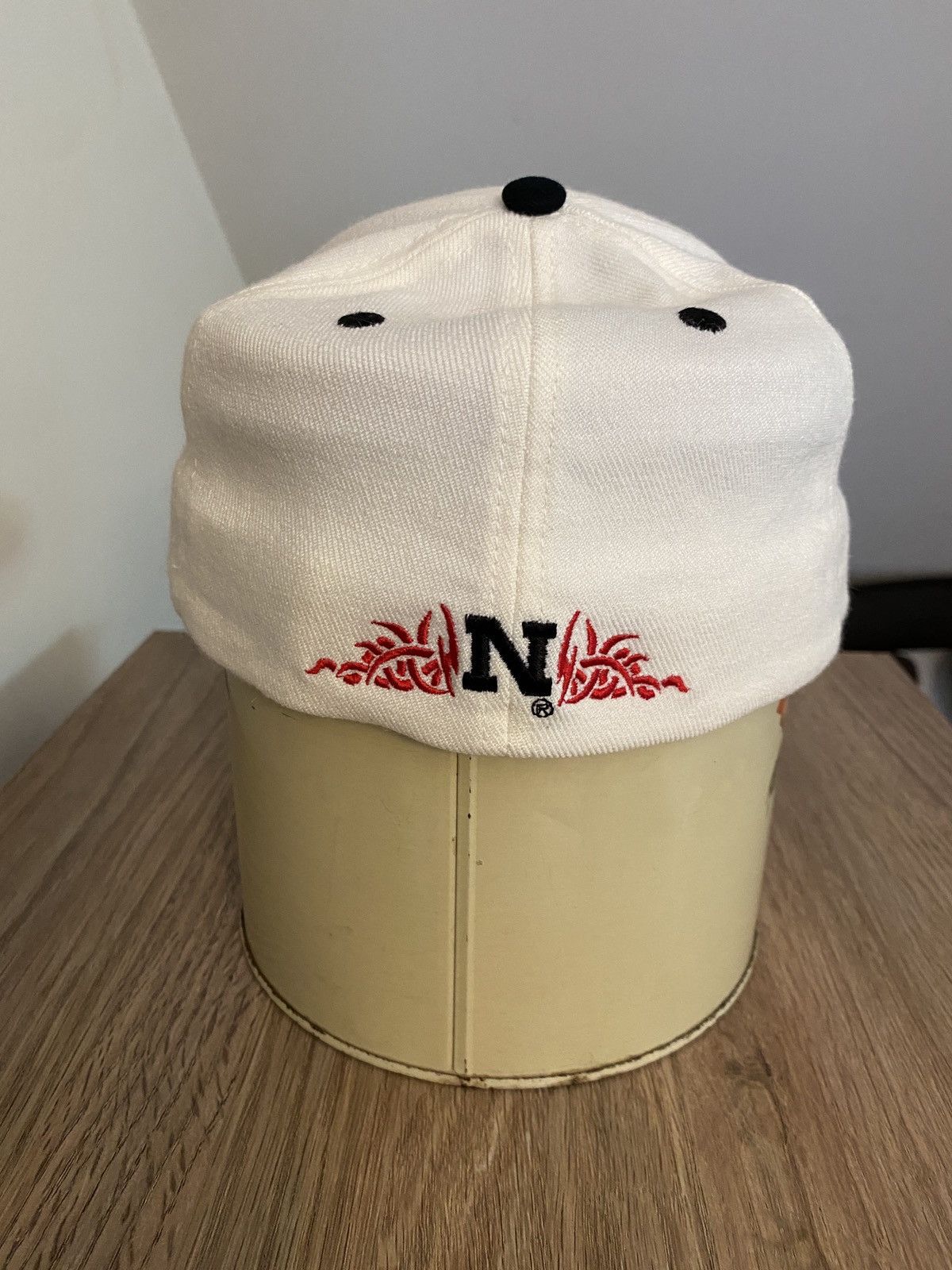 Champs Sport Vintage 90’s Nebraska Huskers Tribal Fitted Dad Hat Cap Size ONE SIZE - 5 Thumbnail