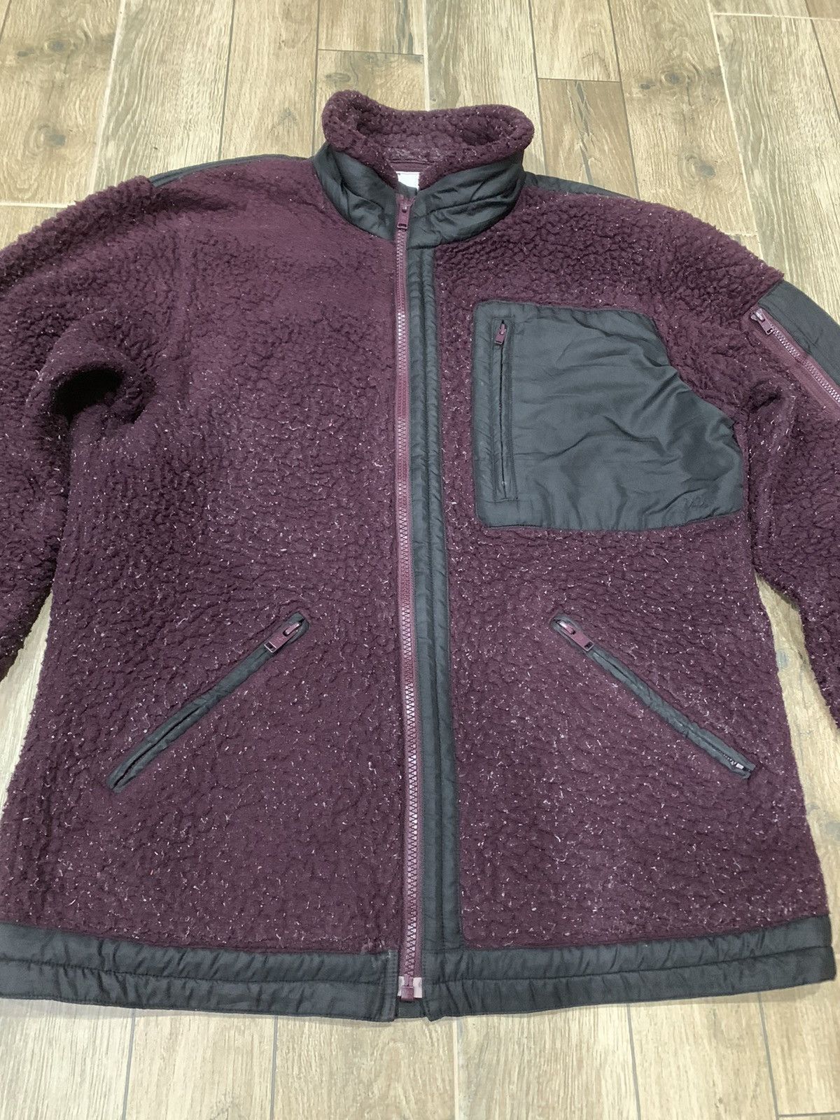 Jun Takahashi × Undercover × Uniqlo Uniqlo Undercover Jun Takahashi Fleece Jacket Size US L / EU 52-54 / 3 - 3 Thumbnail