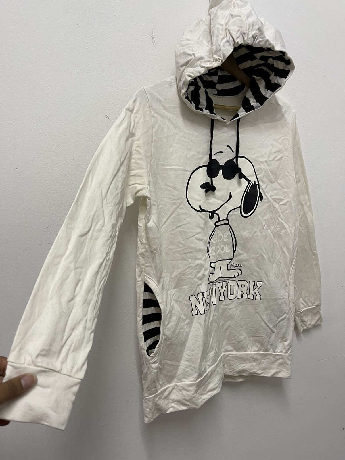 Japanese Brand × Peanuts × Vintage Vintage Peanuts Joe Cool Big Logo Sweatshirt Hoodie Size US XS / EU 42 / 0 - 4 Thumbnail