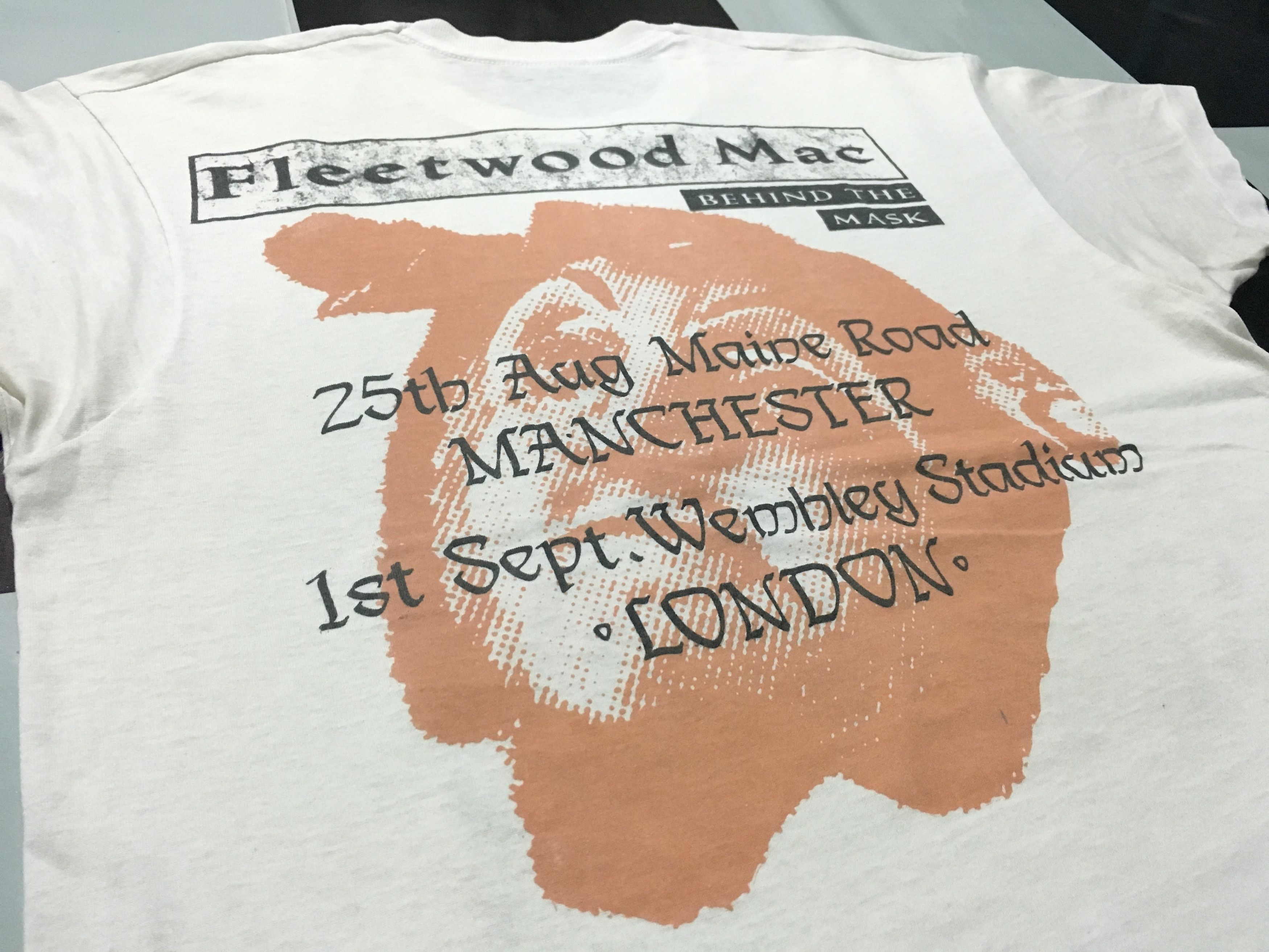Band Tees × Vintage 🔥 Rare Vintage Fleetwood Mac Shirt Behind the mask UK Tour Size US L / EU 52-54 / 3 - 2 Thumbnail