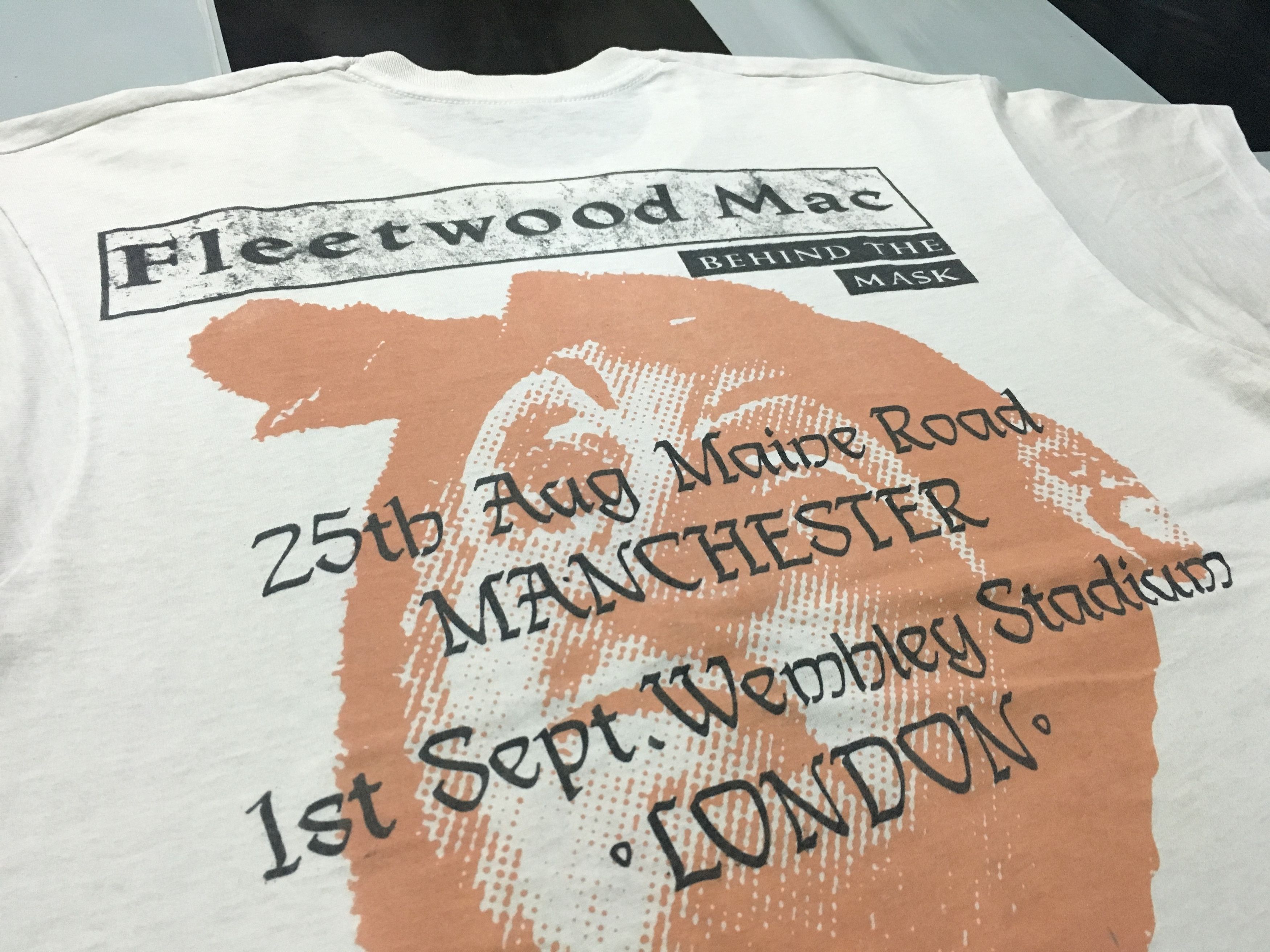 Band Tees × Vintage 🔥 Rare Vintage Fleetwood Mac Shirt Behind the mask UK Tour Size US L / EU 52-54 / 3 - 7 Thumbnail