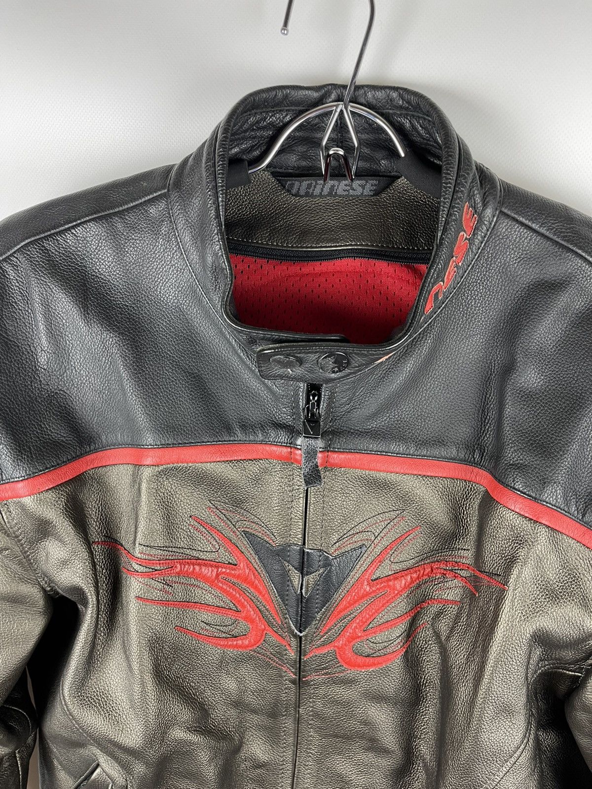 Dainese Dainese logo real leather biker motorcycle jacket gold Size US M / EU 48-50 / 2 - 8 Thumbnail