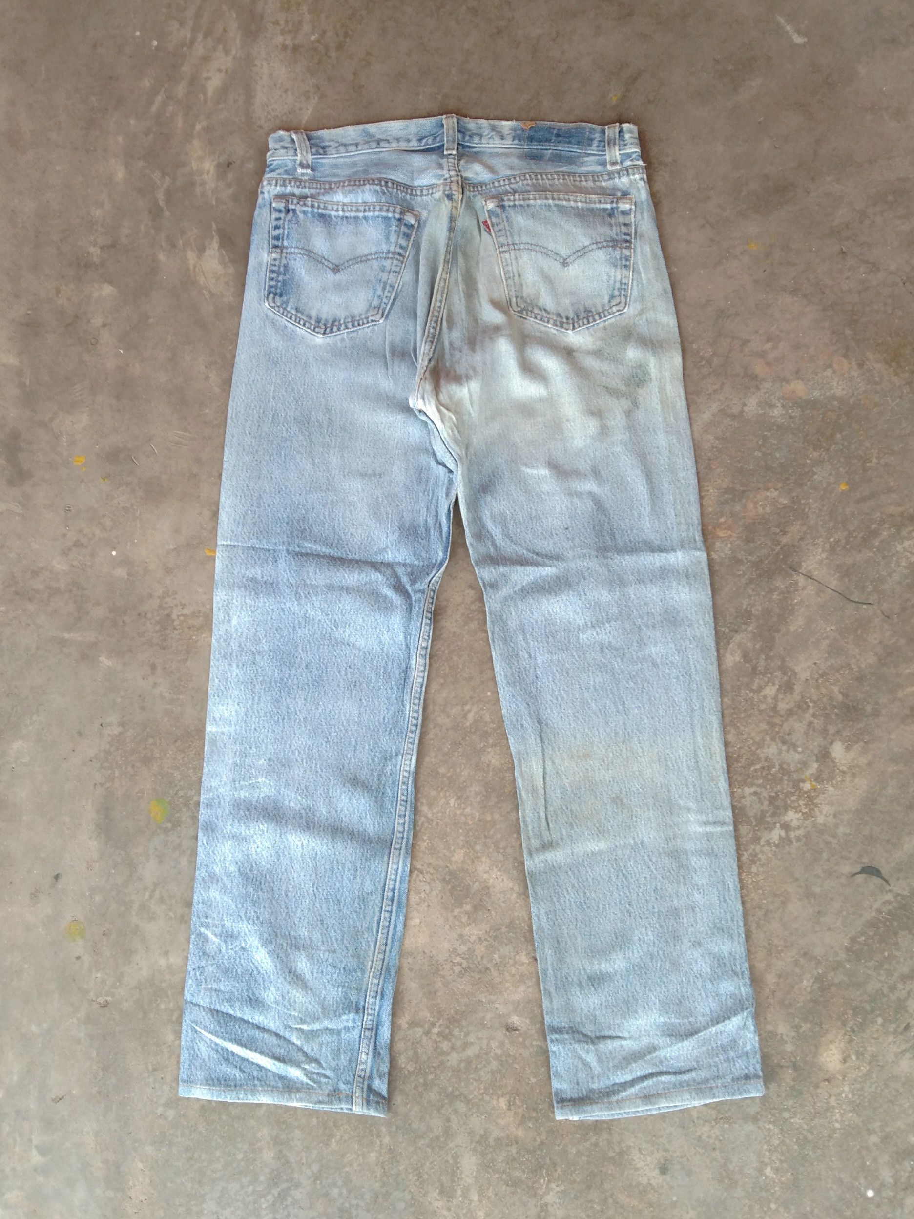 Levi's 80s Vintage Levi's 501 Made In USA Distressed Jeans 33x30 Size US 33 - 2 Thumbnail