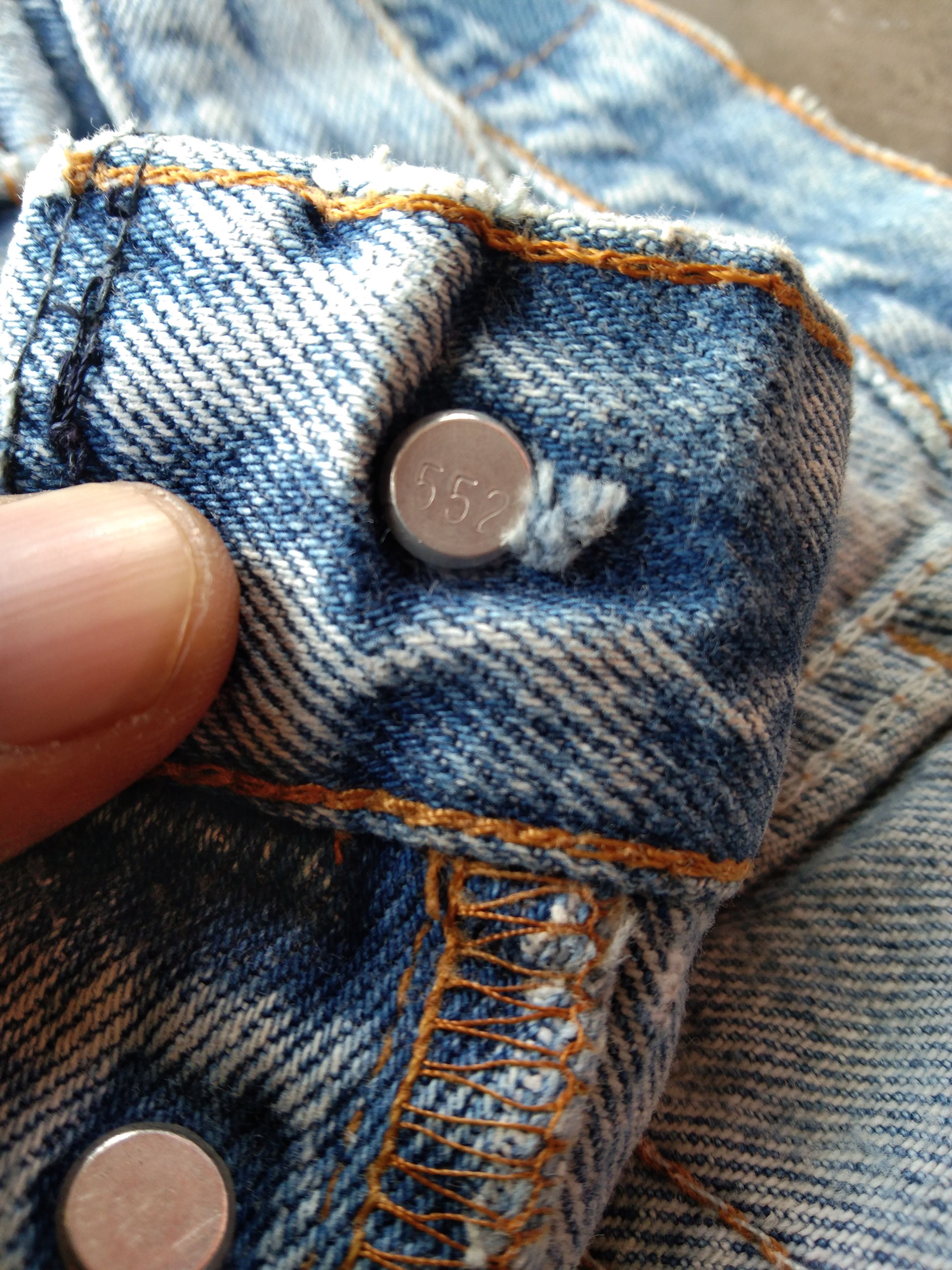 Levi's 80s Vintage Levi's 501 Made In USA Distressed Jeans 33x30 Size US 33 - 11 Thumbnail