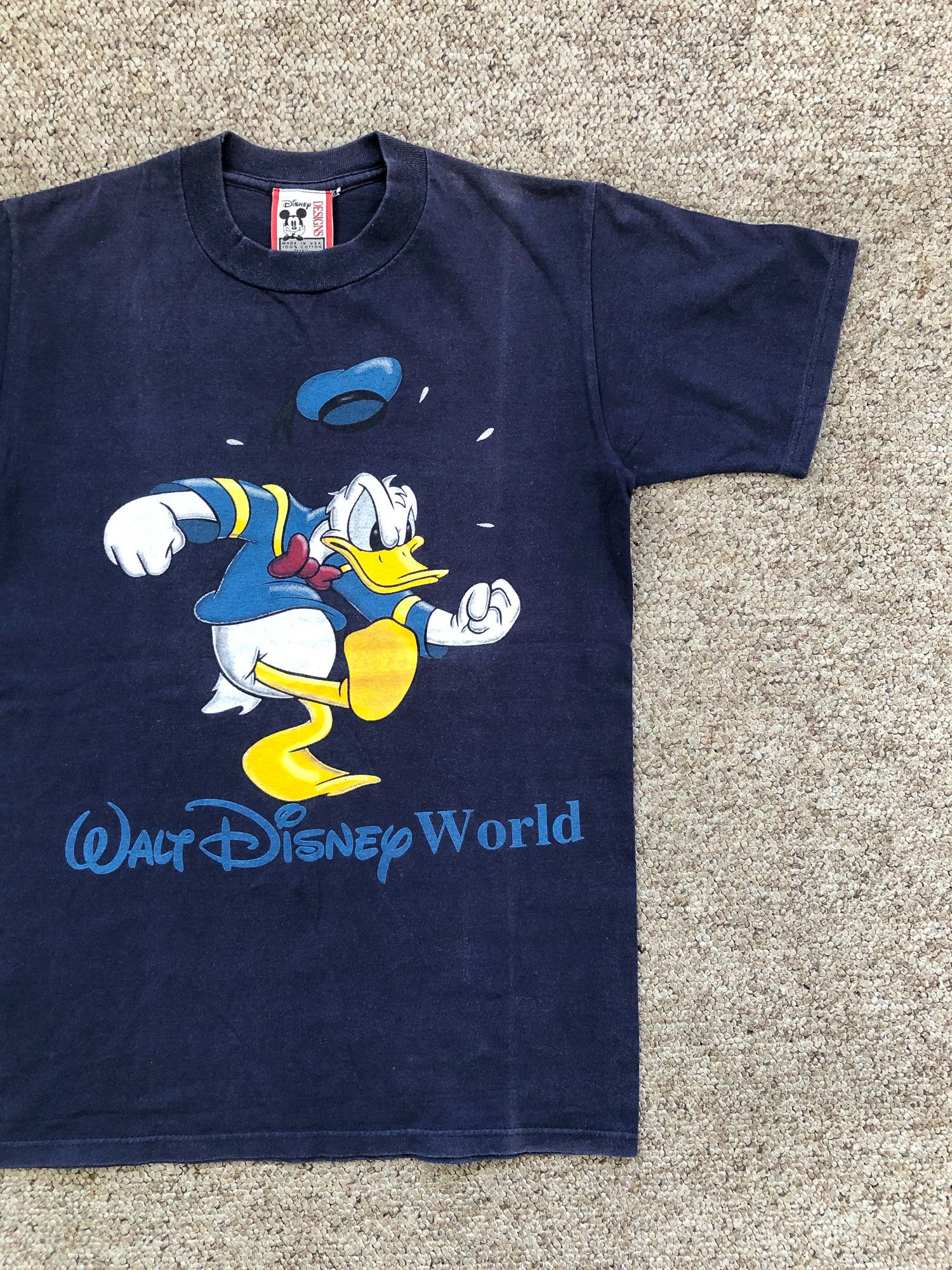 Disney 90s Disney World 'Donald Duck' Navy T-Shirt Size US S / EU 44-46 / 1 - 1 Thumbnail