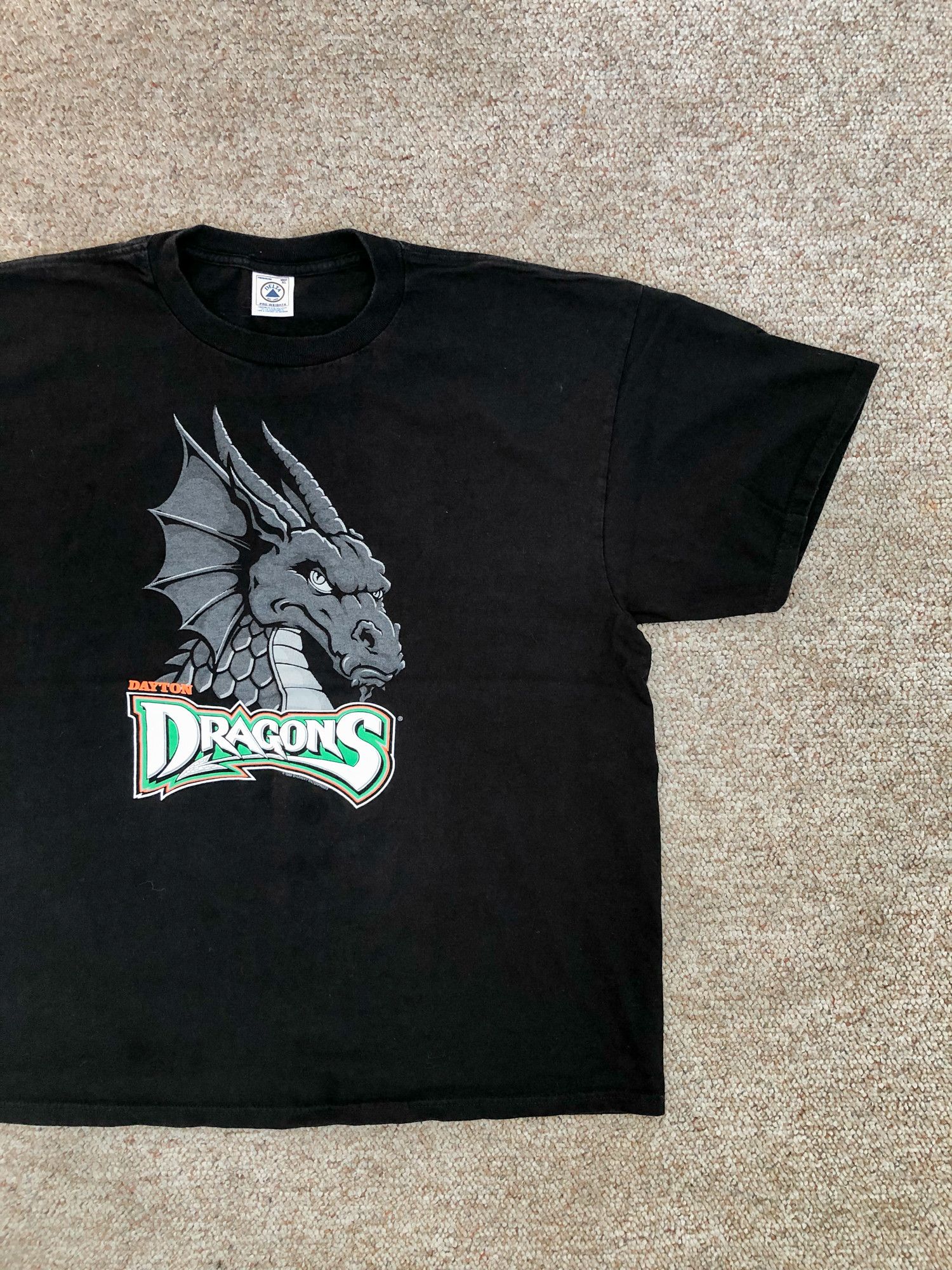 Vintage 1999 Boxy 'Dayton Dragons' T-Shirt Size US XL / EU 56 / 4 - 1 Thumbnail