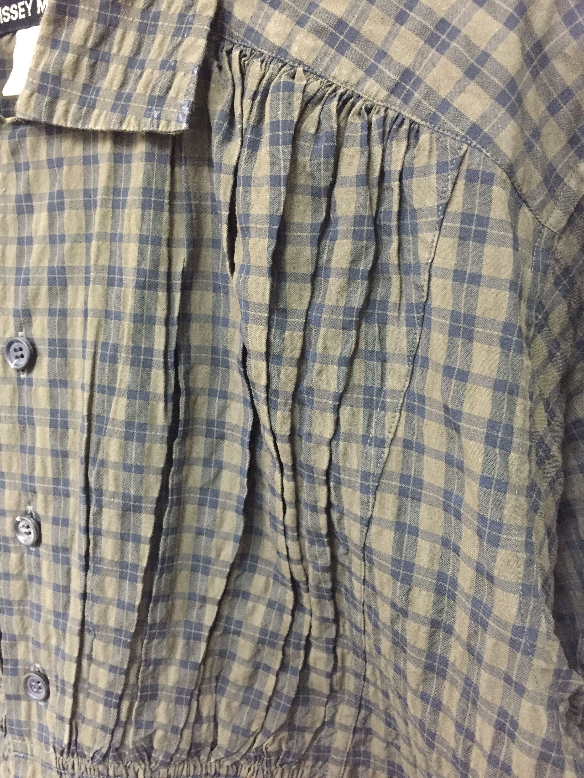 Issey Miyake SS93 Checkered Pleat half Button shirt Size US M / EU 48-50 / 2 - 6 Thumbnail
