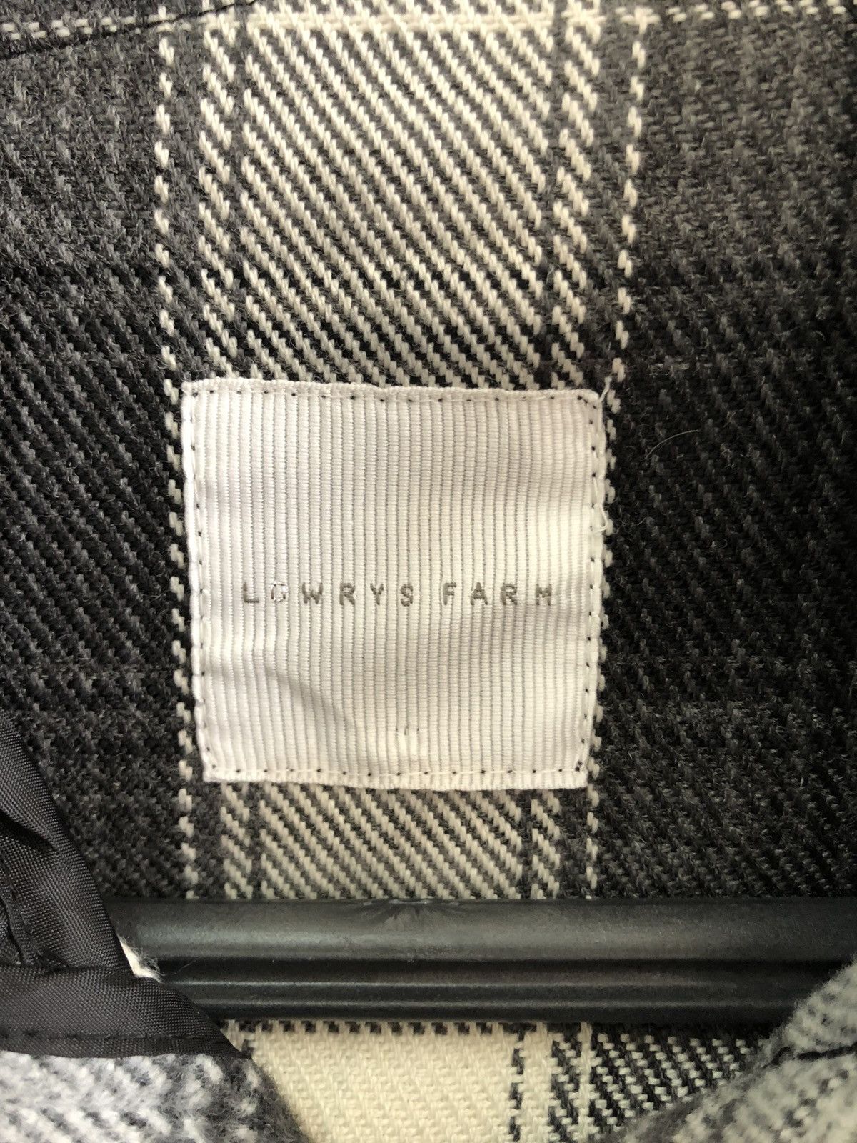 Issey Miyake RARE 🇯🇵 LOWRYS FARM CHECKERED WOOL TARTAN PONCHOS Size US L / EU 52-54 / 3 - 6 Thumbnail