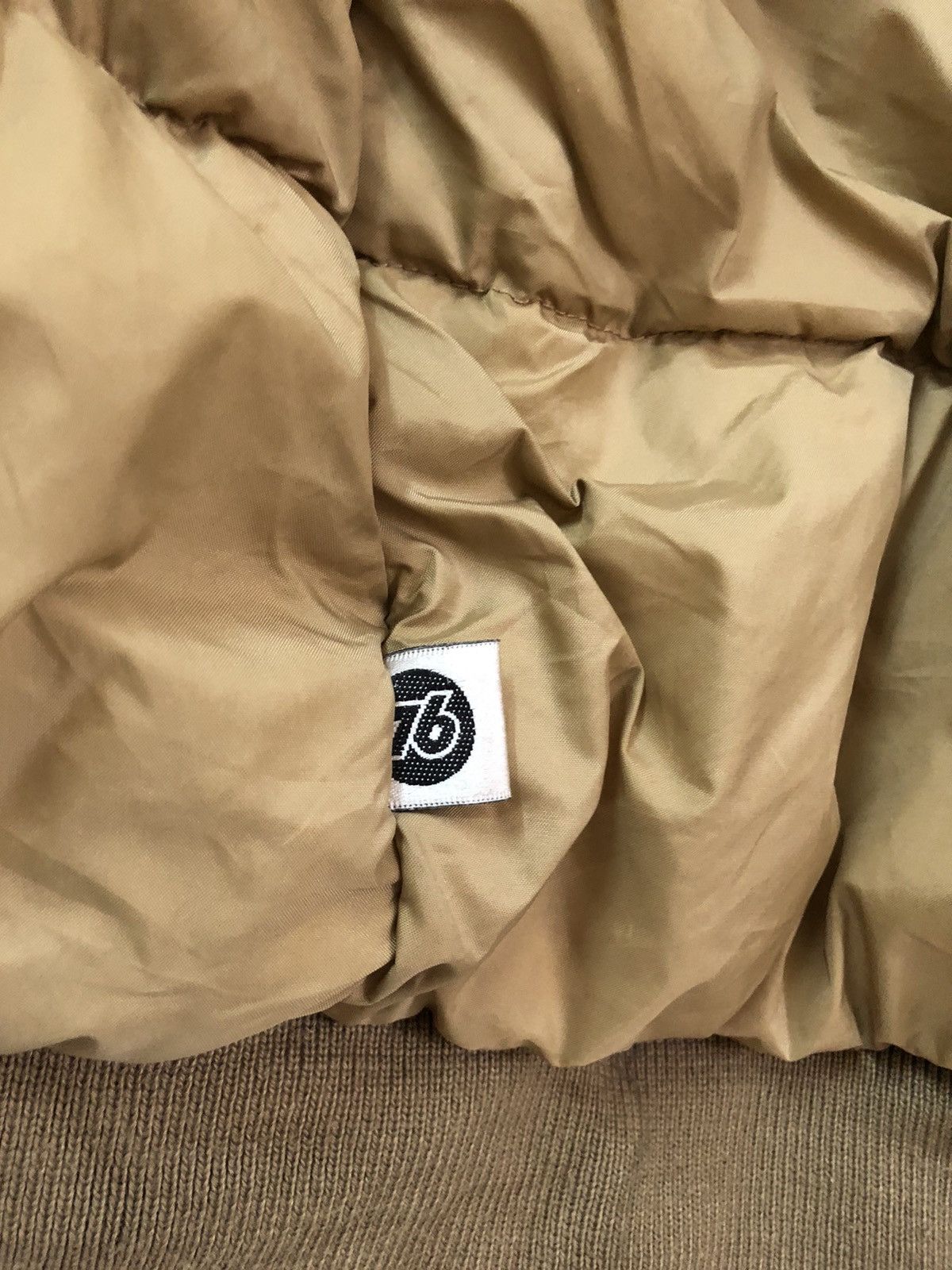 Japanese Brand Vintage Lubricant 76 Racing Reversible Puffer Jacket Size US L / EU 52-54 / 3 - 16 Thumbnail