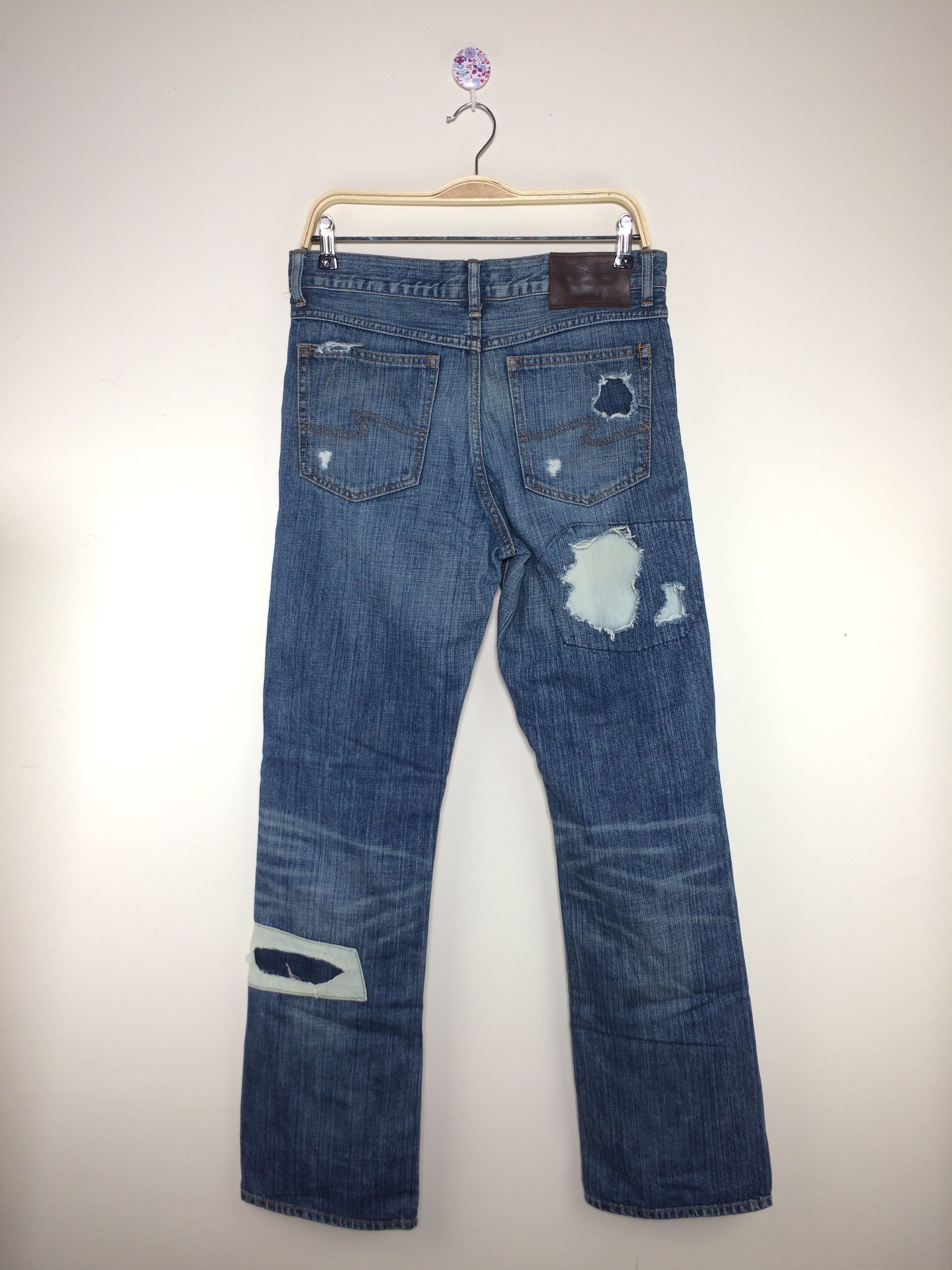 Japanese Brand Bonds and Peace Patchwork Distressed Ripped Denim Jeans Size US 32 / EU 48 - 7 Thumbnail