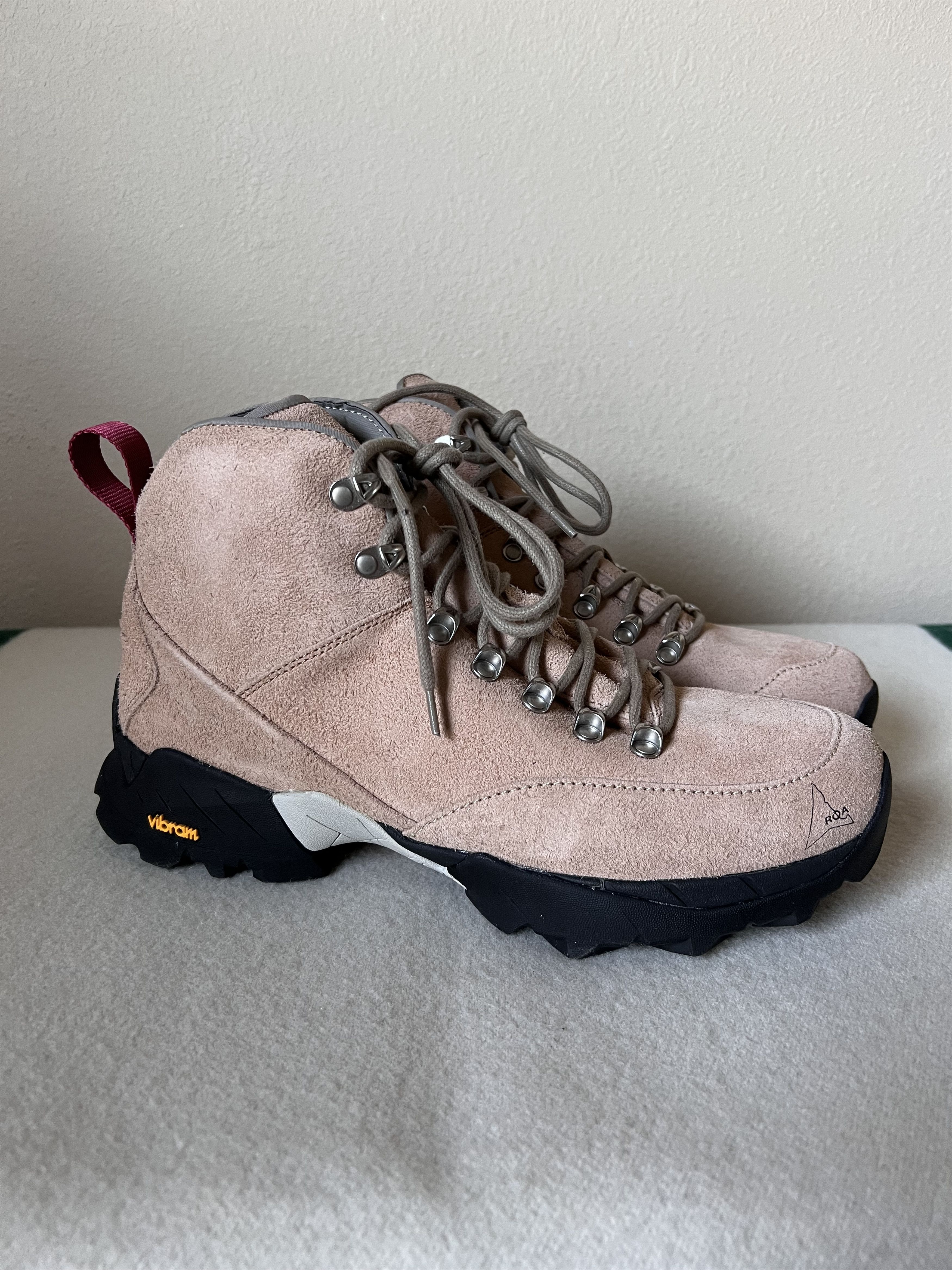 image of Roa Andreas Rough Suede In Roccia Shoes in Tan, Men's (Size 8)