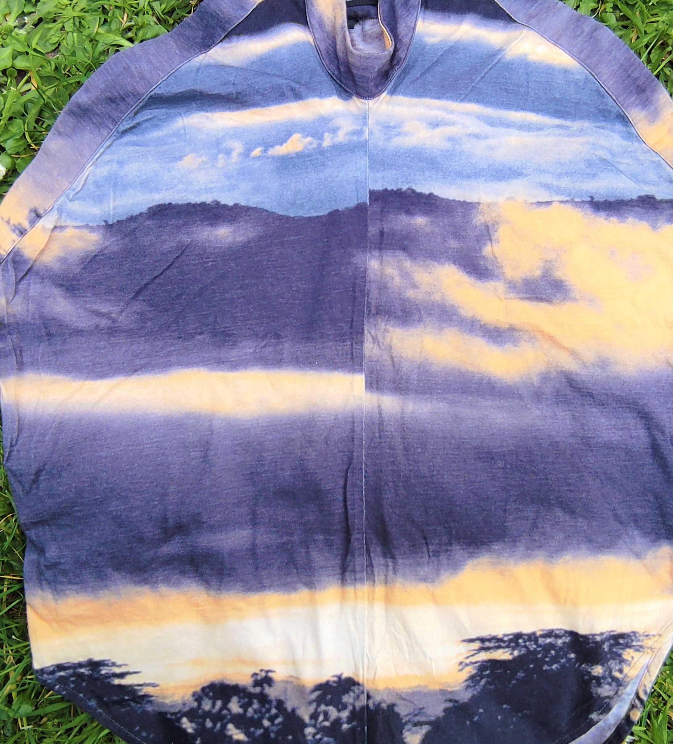 Alexander McQueen Alexander McQueen Sky Sunset Vintage 90s Tee Tank Shirt Top Size US M / EU 48-50 / 2 - 2 Thumbnail