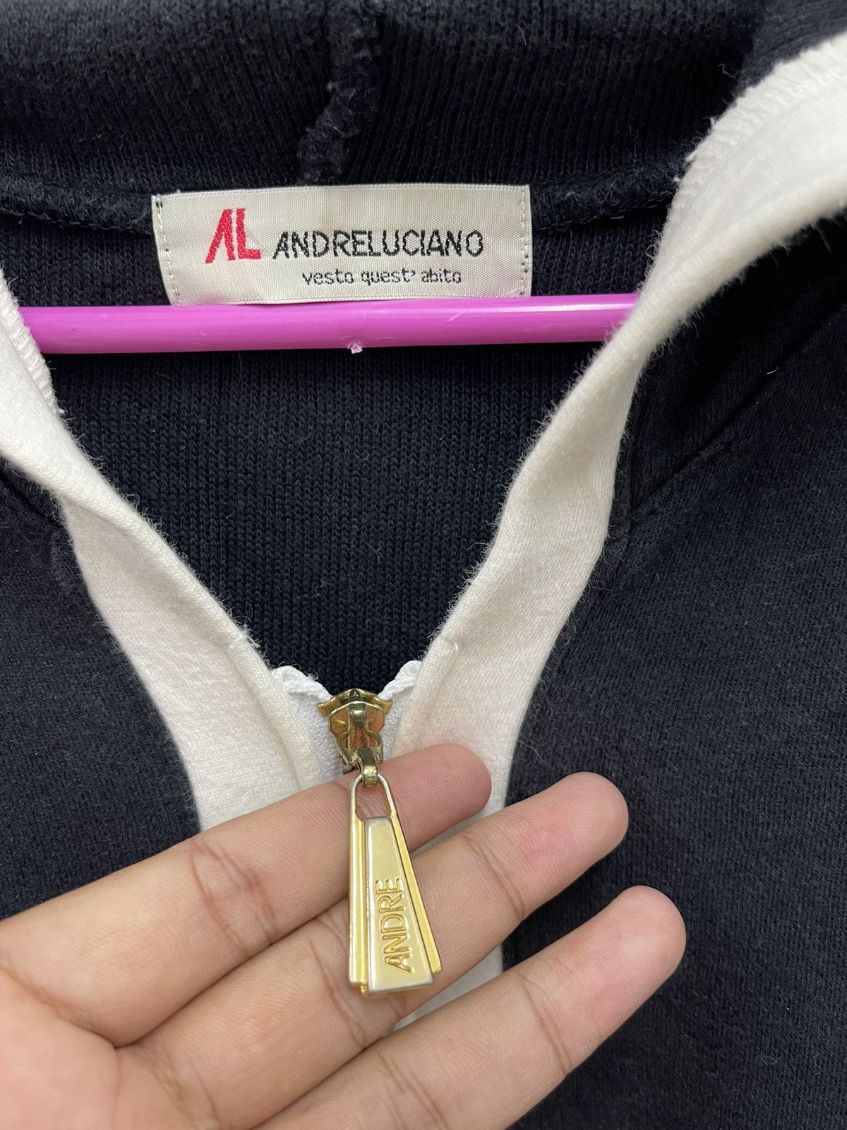 Andreluciano Rare Vintage ANDRELUCIANO Embroidered Spell Out Hoodie Size US L / EU 52-54 / 3 - 5 Thumbnail