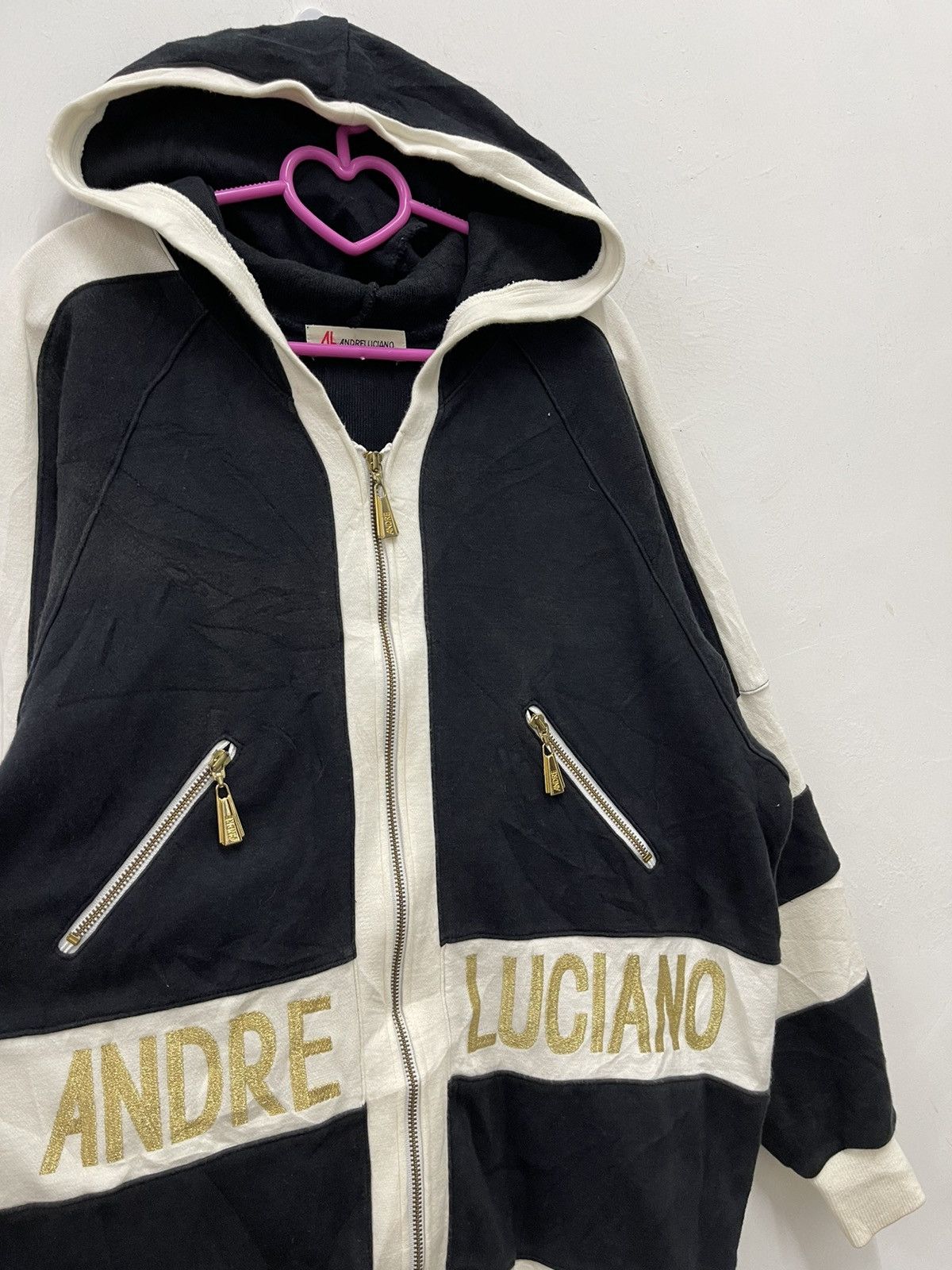 Andreluciano Rare Vintage ANDRELUCIANO Embroidered Spell Out Hoodie Size US L / EU 52-54 / 3 - 4 Thumbnail